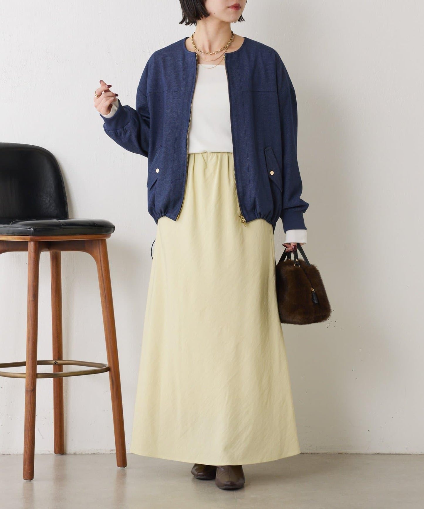 下襬抽繩短夾克