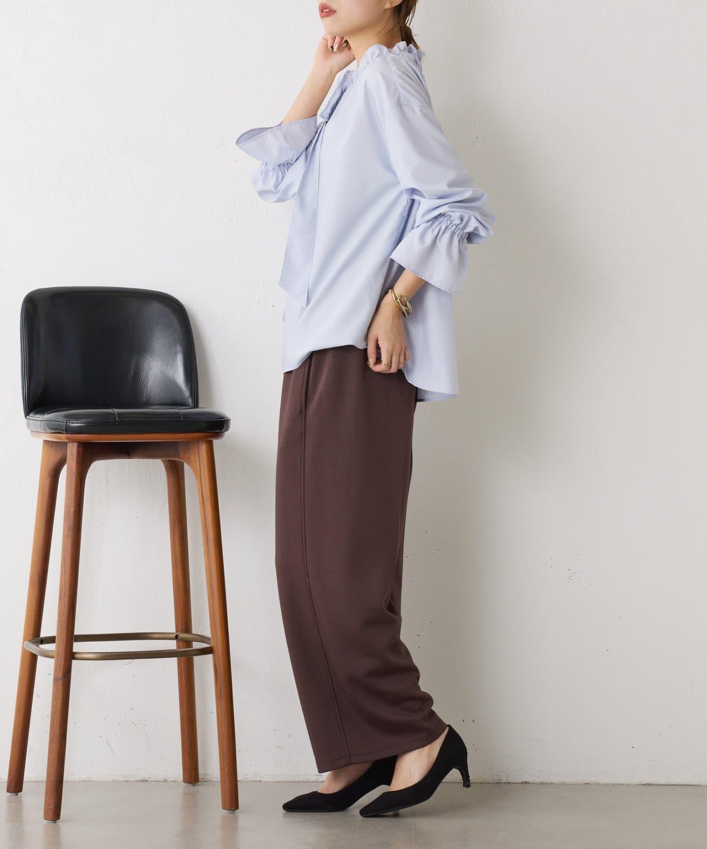 袖荷葉邊蝴蝶結繫帶襯衫