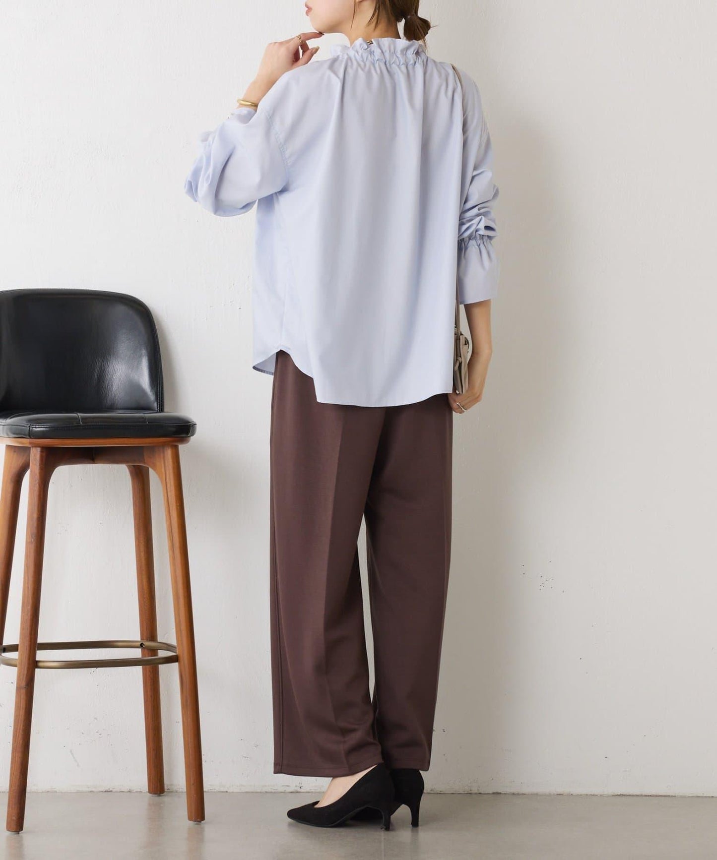 袖荷葉邊蝴蝶結繫帶襯衫