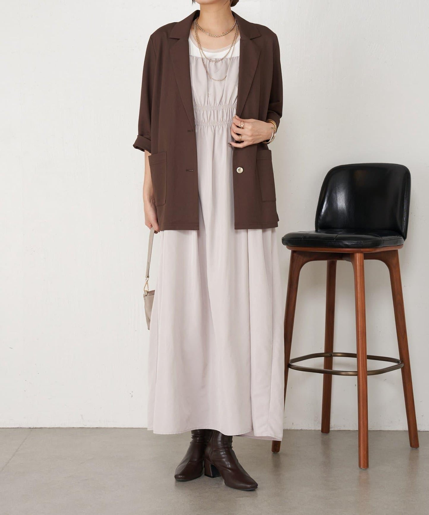 高腰抽褶連衣裙