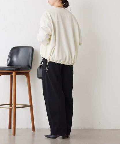 下襬抽繩短夾克