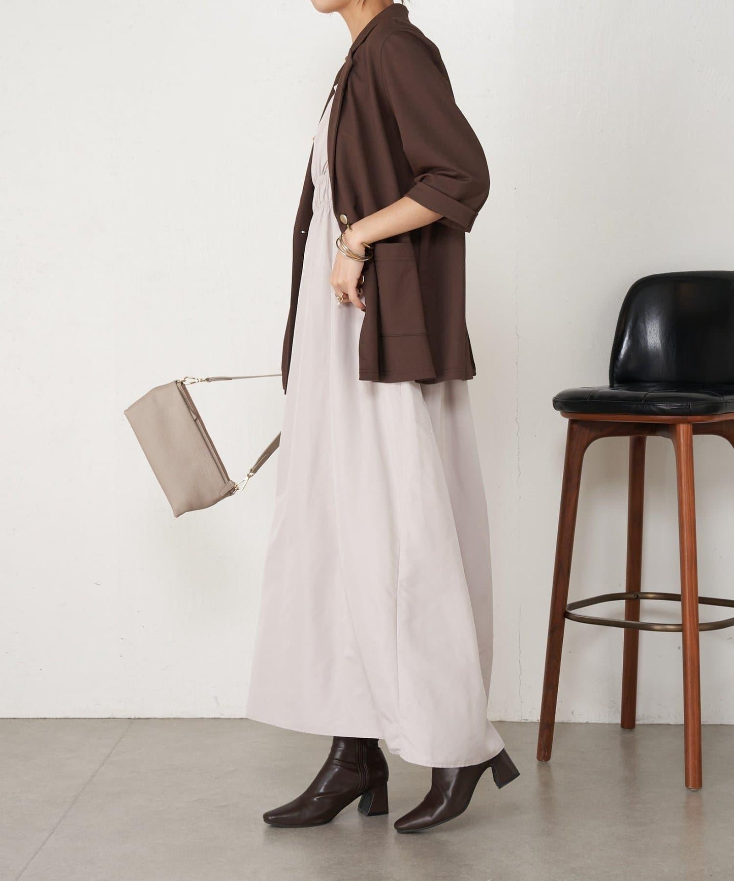 高腰抽褶連衣裙