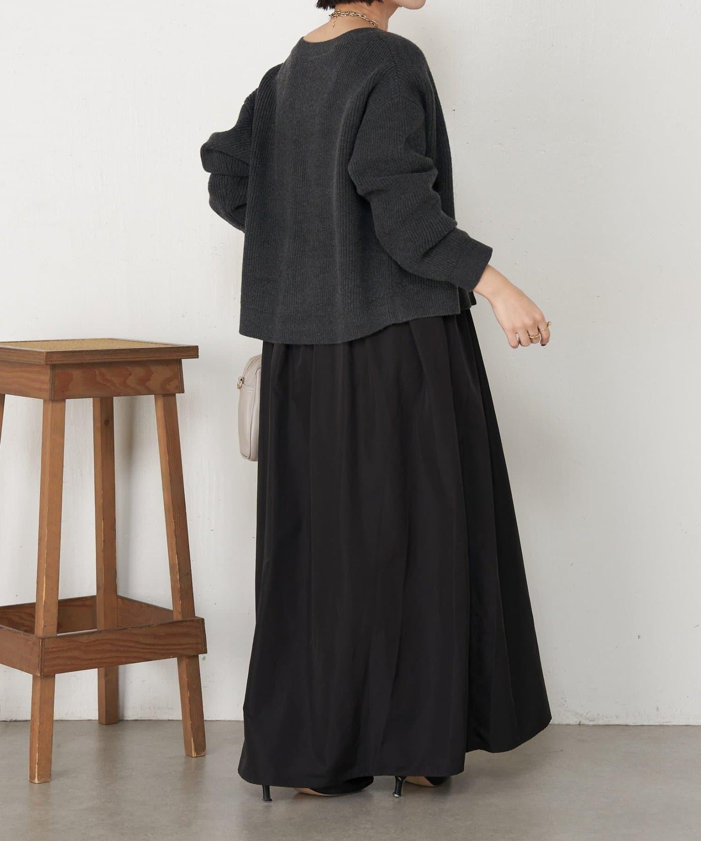 高腰抽褶連衣裙