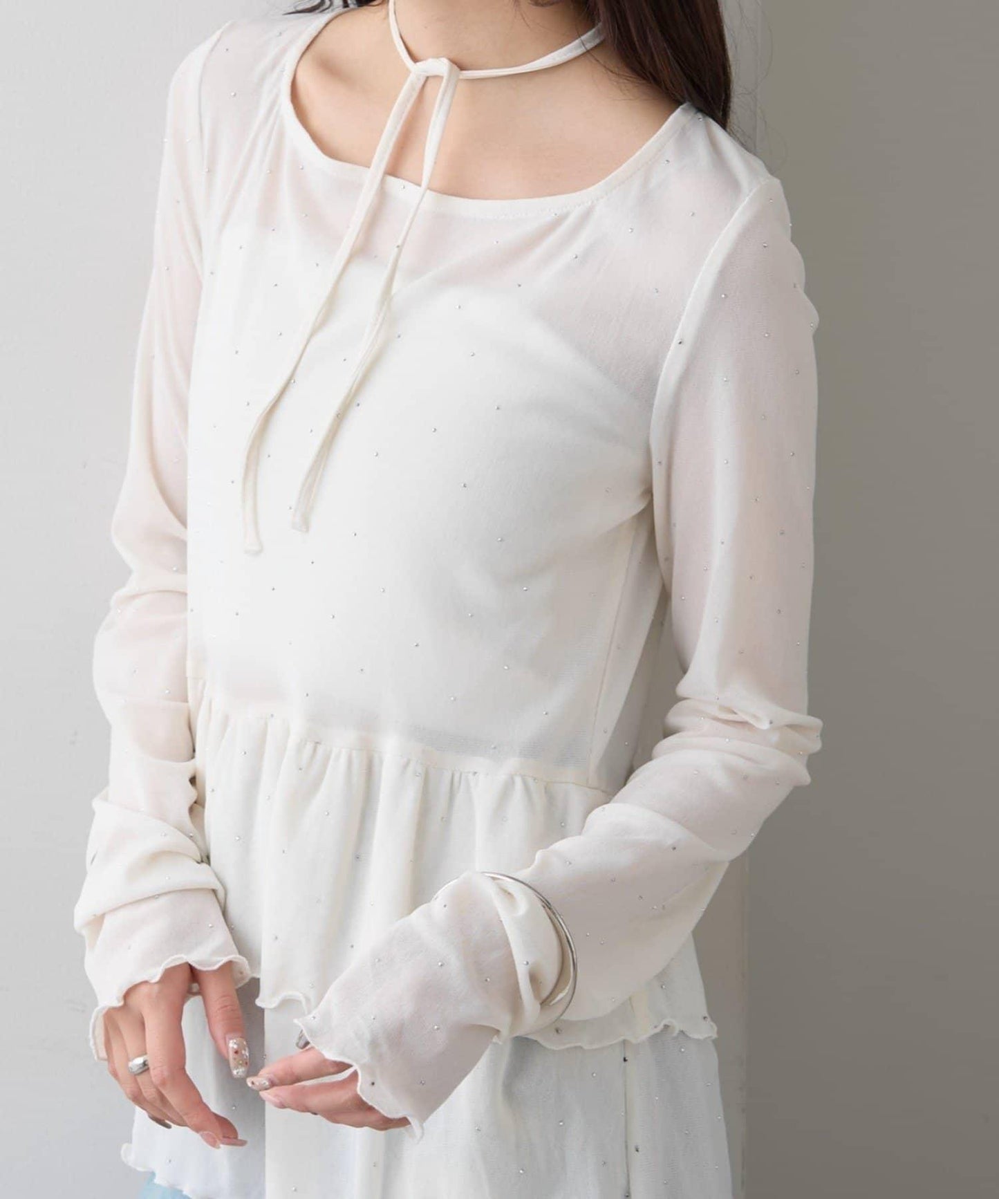 新色水鑽波點層疊下襬套頭衫