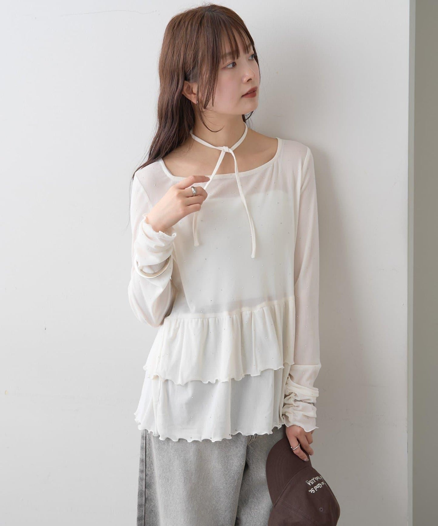 新色水鑽波點層疊下襬套頭衫