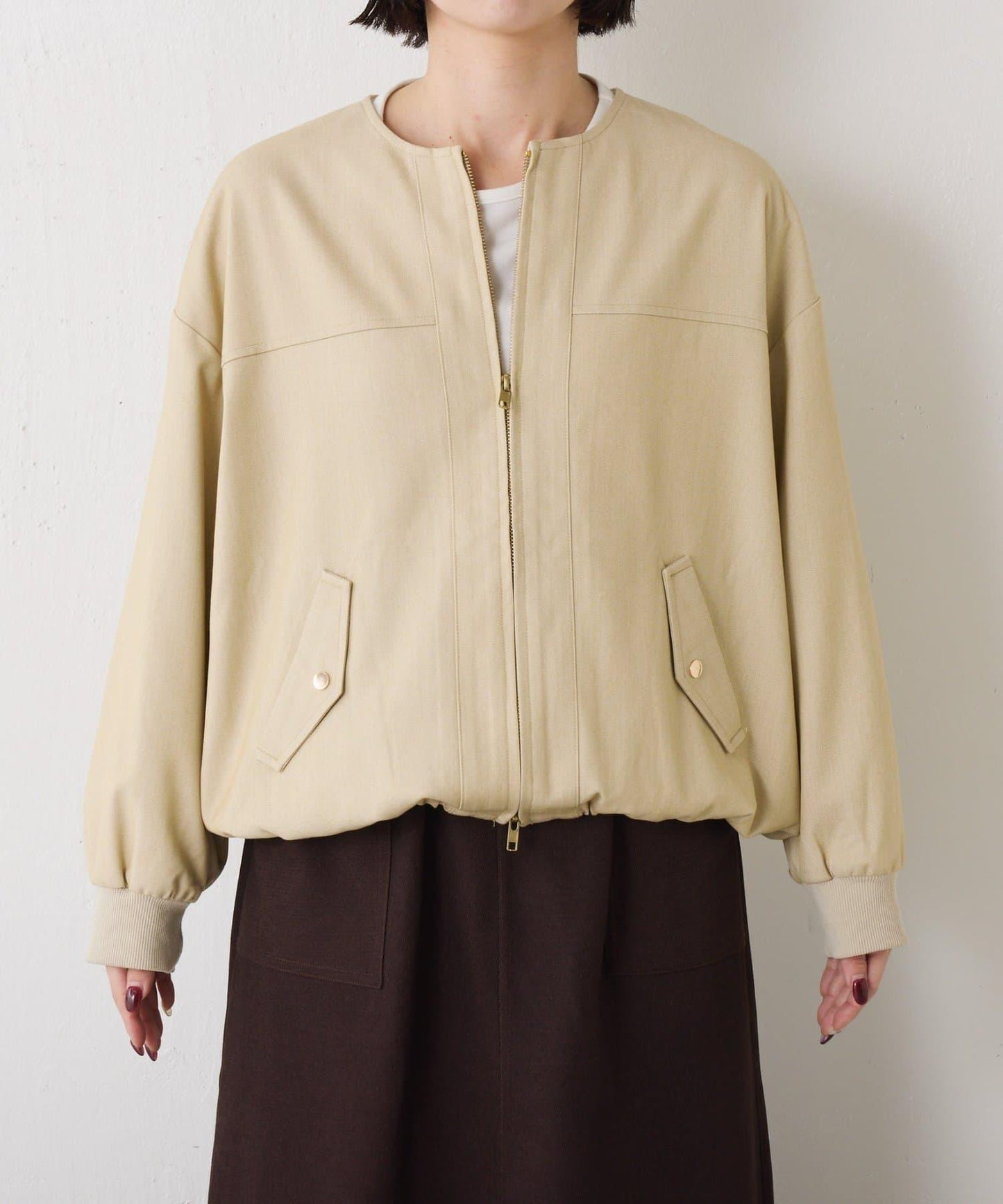 下襬抽繩短夾克