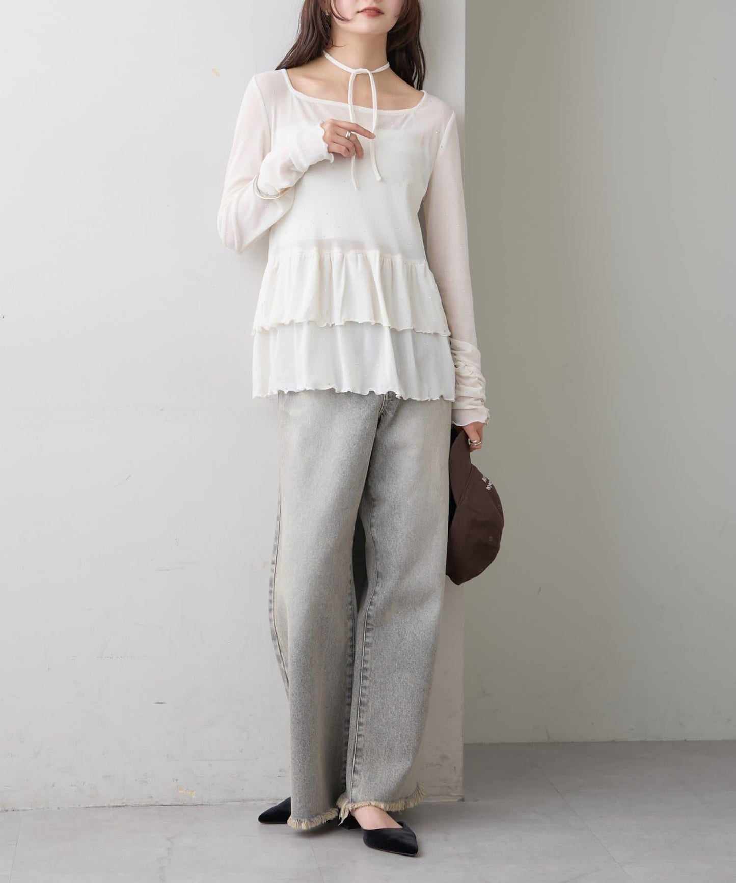 新色水鑽波點層疊下襬套頭衫