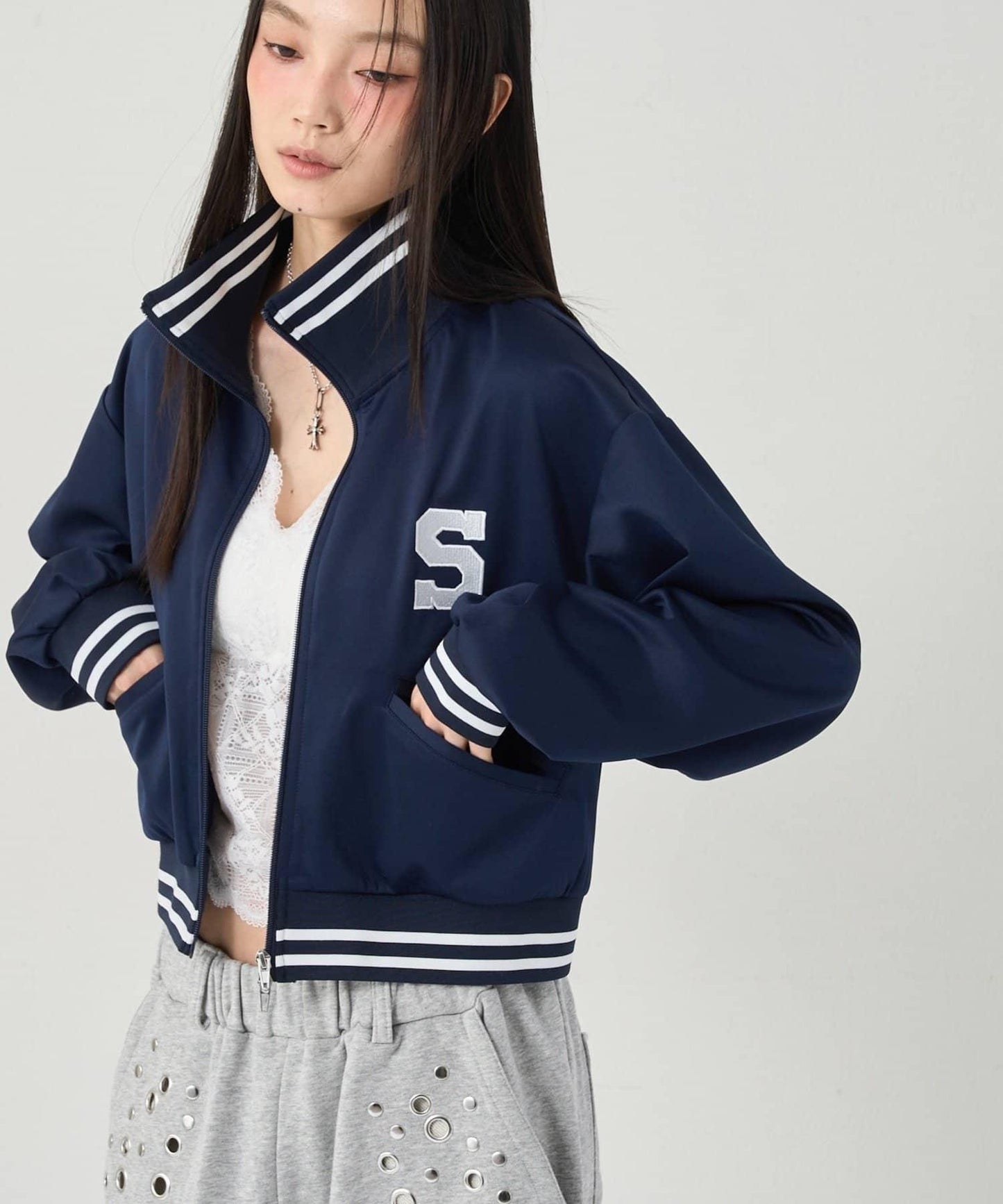 S LOGO緊湊型立領針織衫