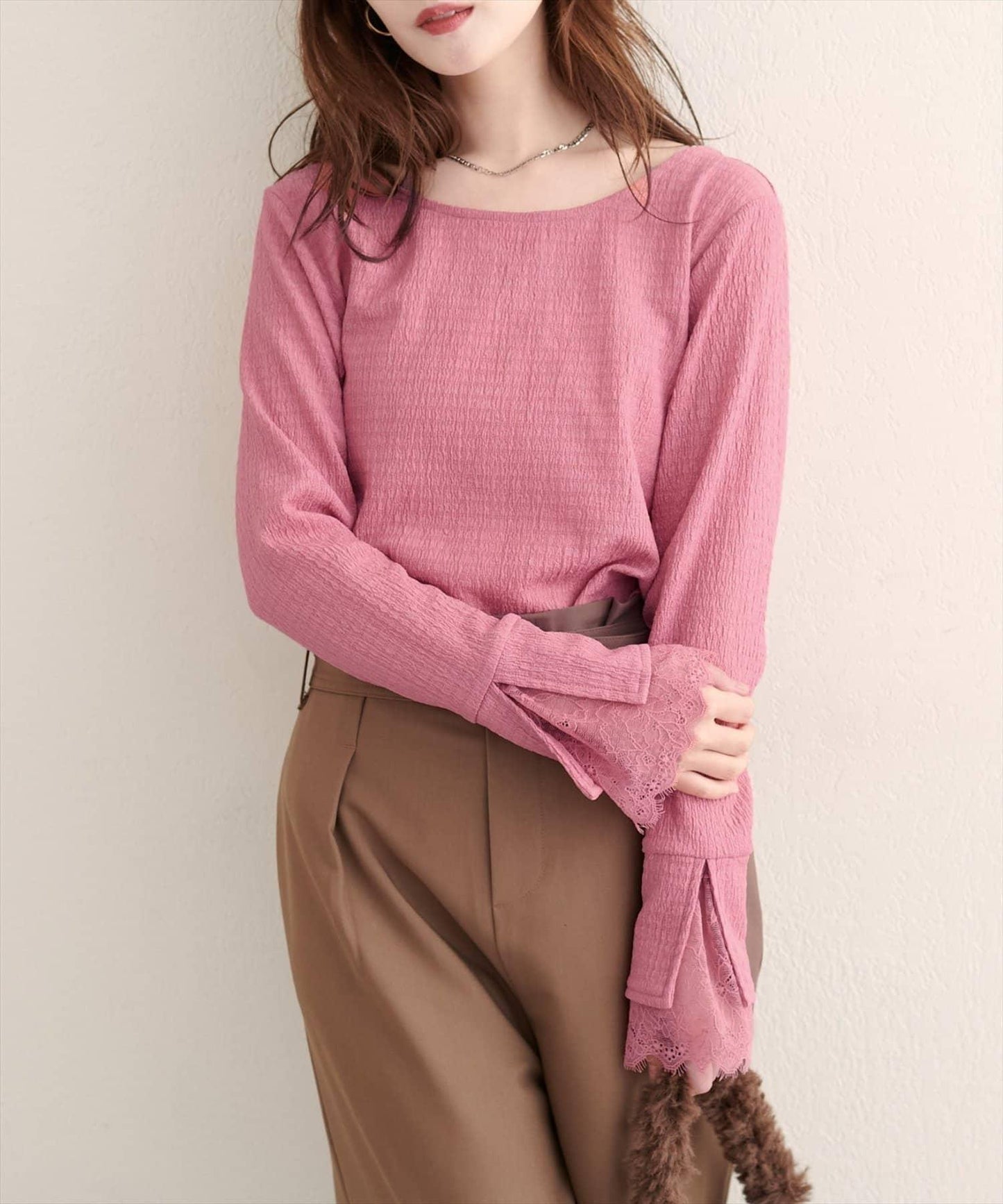 蕾絲拼接針織衫