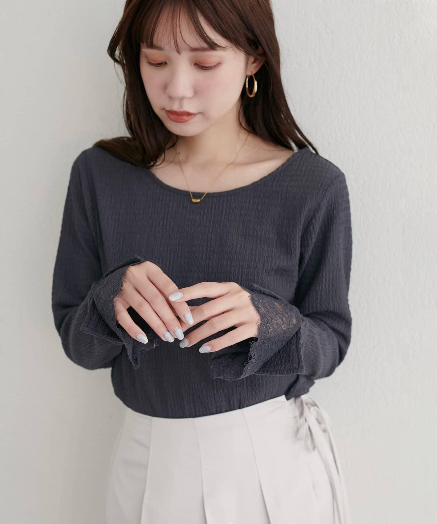 蕾絲拼接針織衫