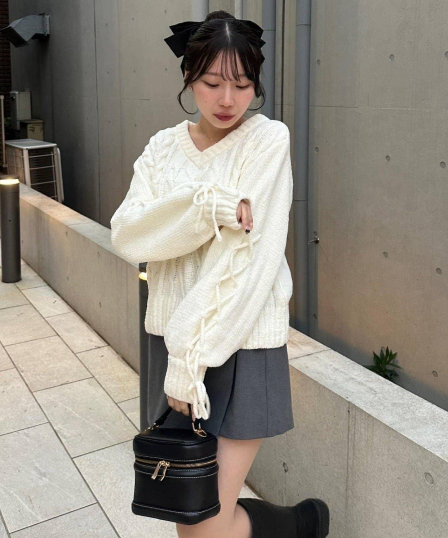 繫帶花邊麻花針織衫