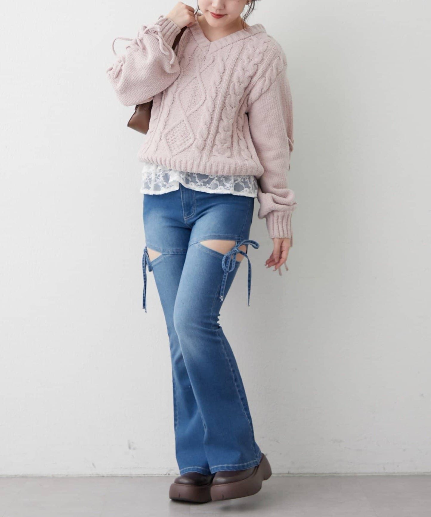 繫帶花邊麻花針織衫