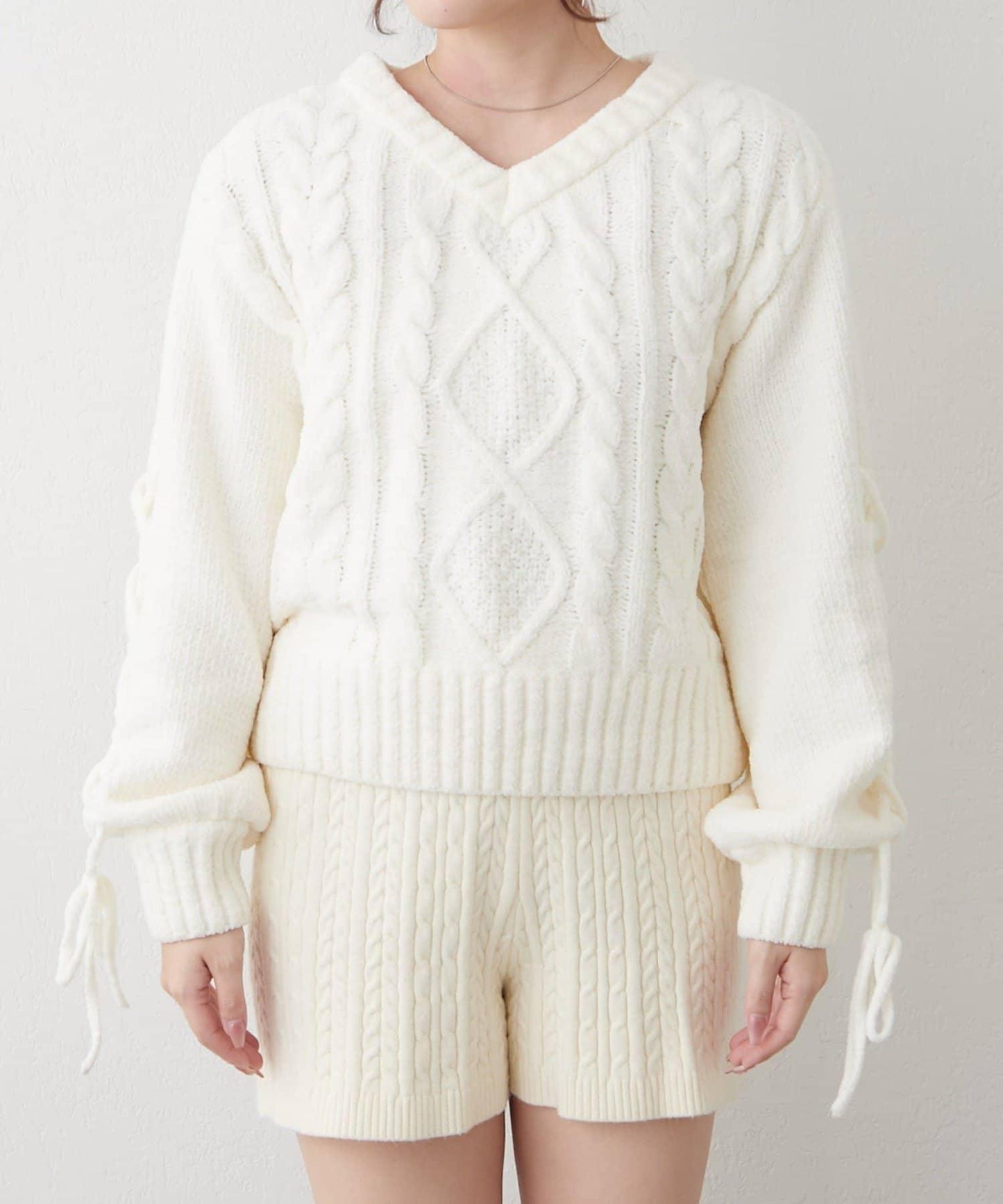 繫帶花邊麻花針織衫