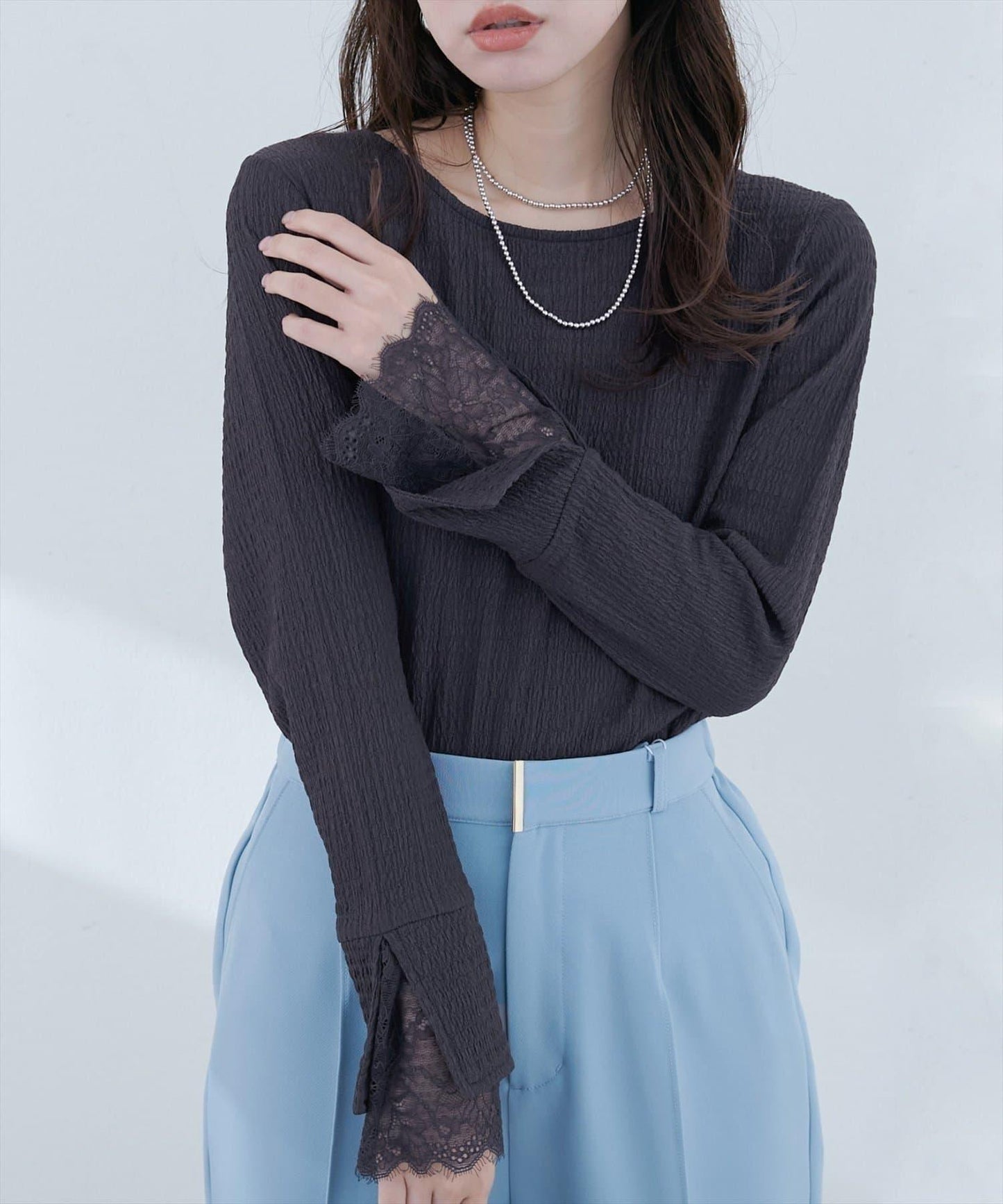 蕾絲拼接針織衫