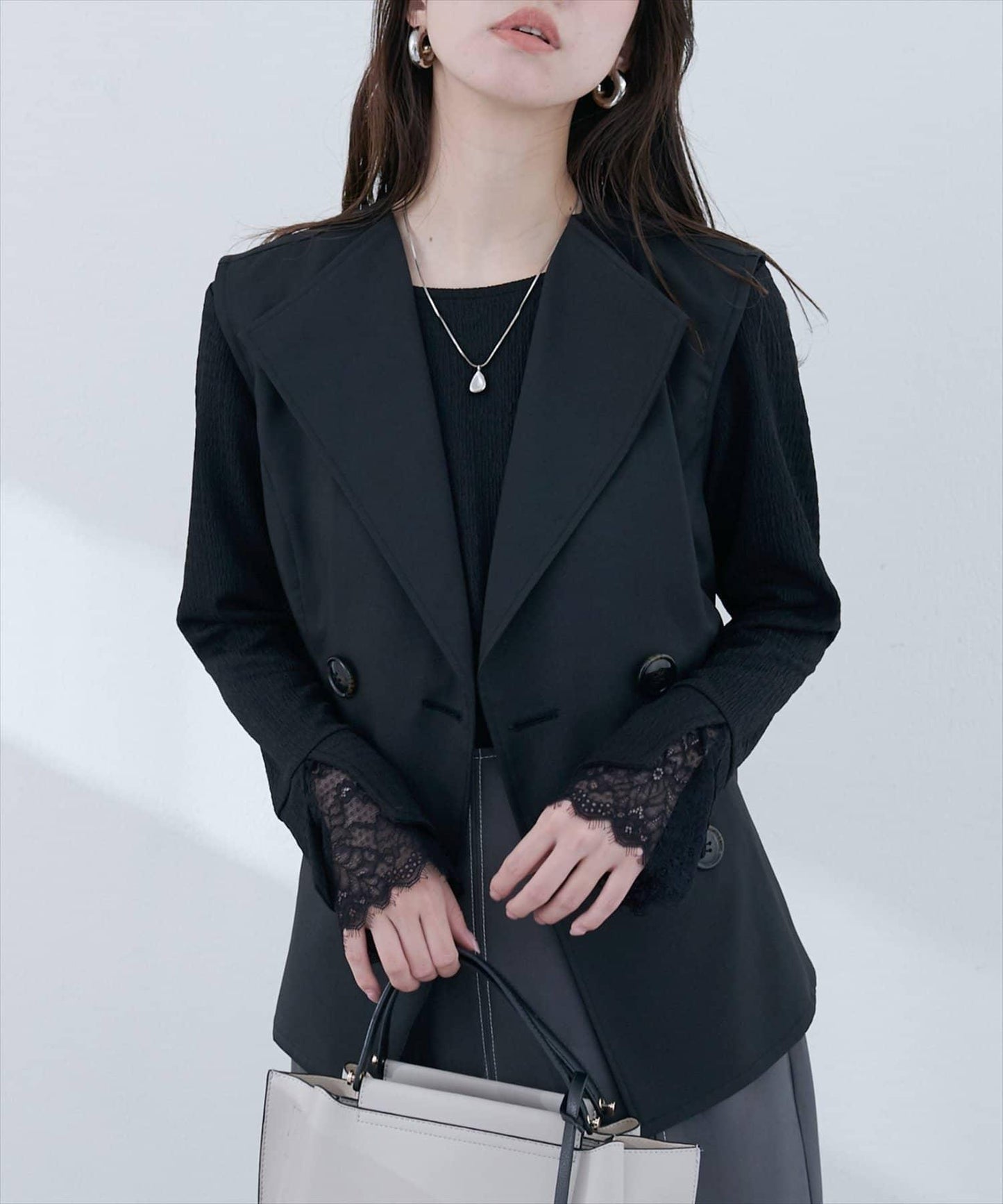 蕾絲拼接針織衫