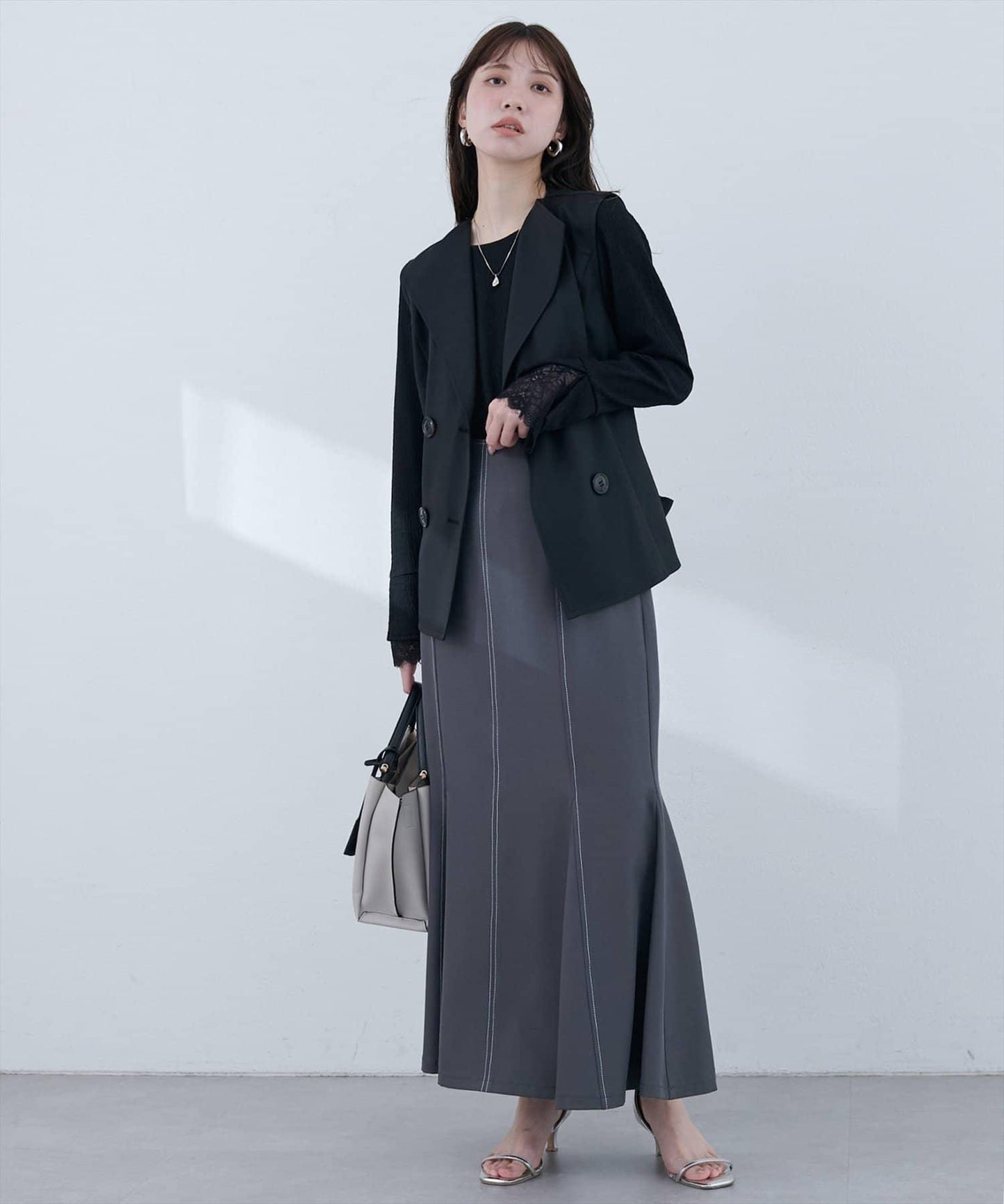 蕾絲拼接針織衫