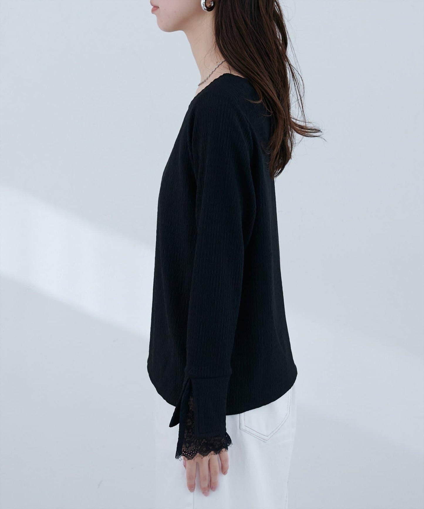 蕾絲拼接針織衫