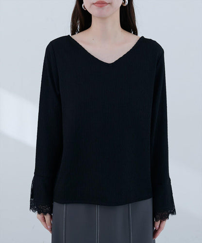 蕾絲拼接針織衫