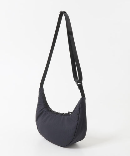 Pertex 香蕉斜挎包