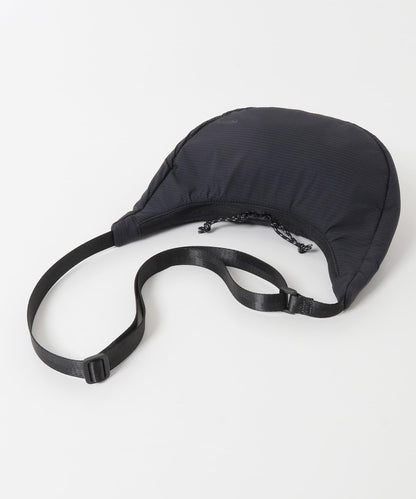 Pertex 香蕉斜挎包