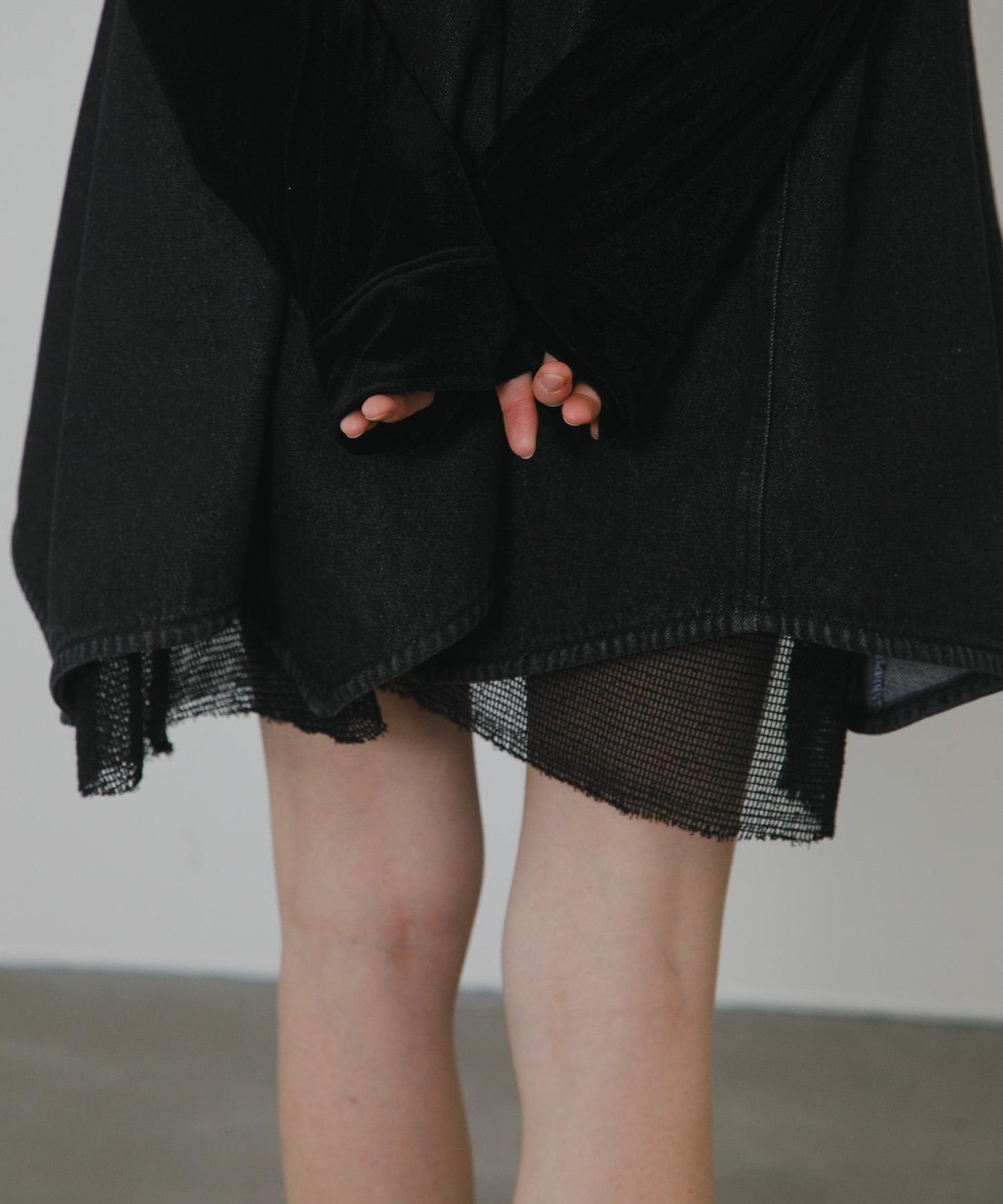 網紗拼接牛仔吊帶連衣裙