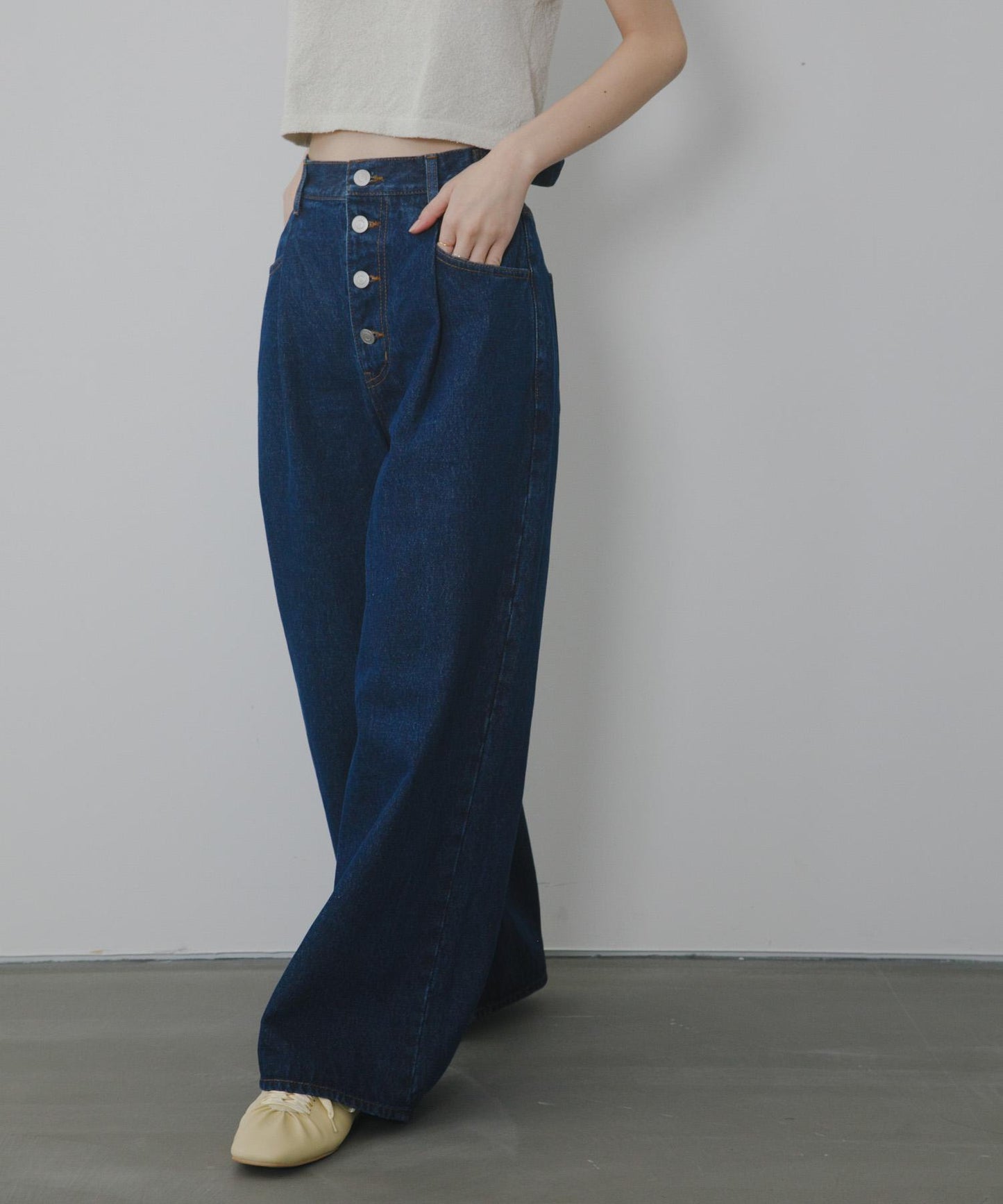 「3尺碼可選」褶皺紐扣牛仔褲