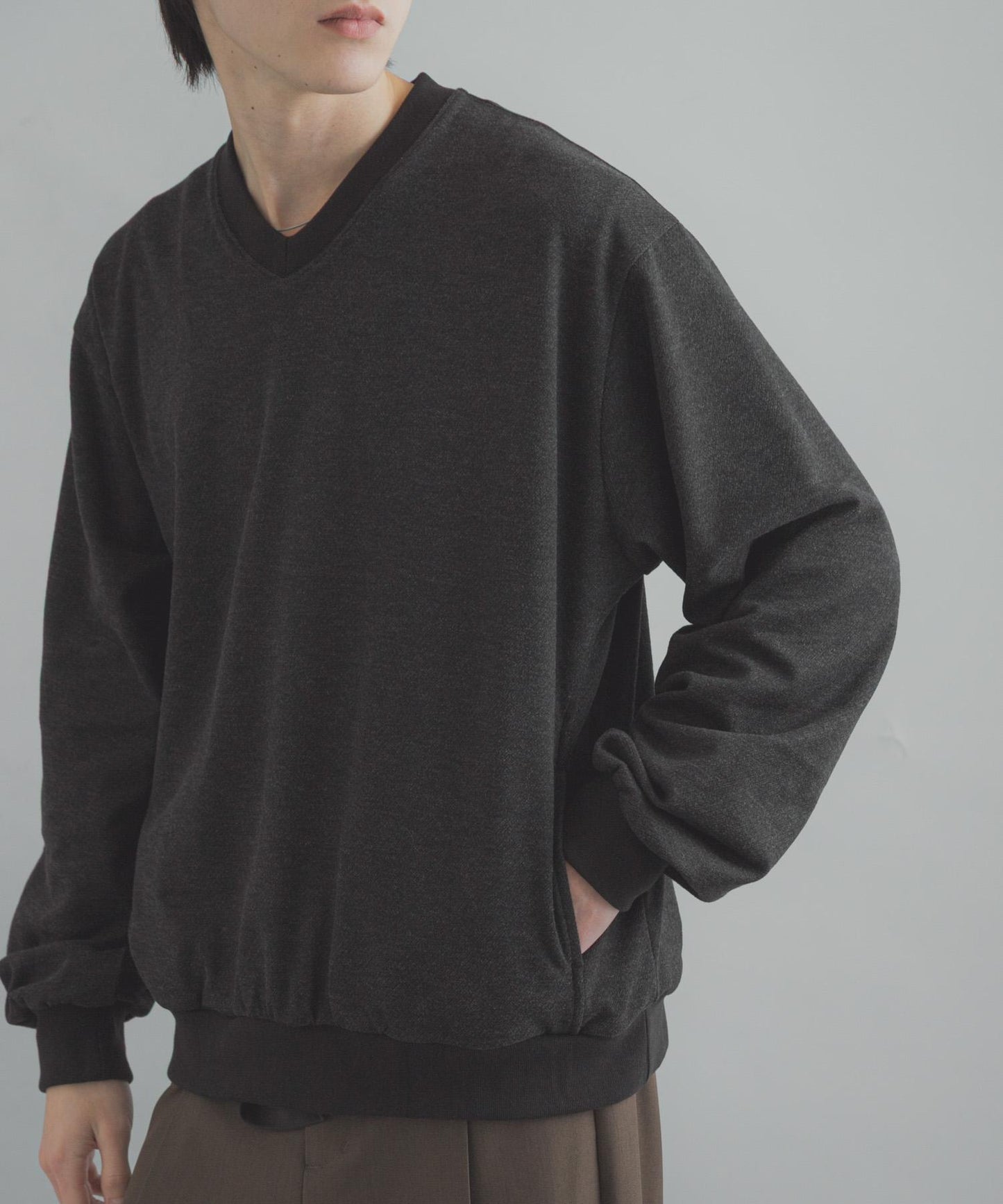 防藍光羊毛V領套頭衫