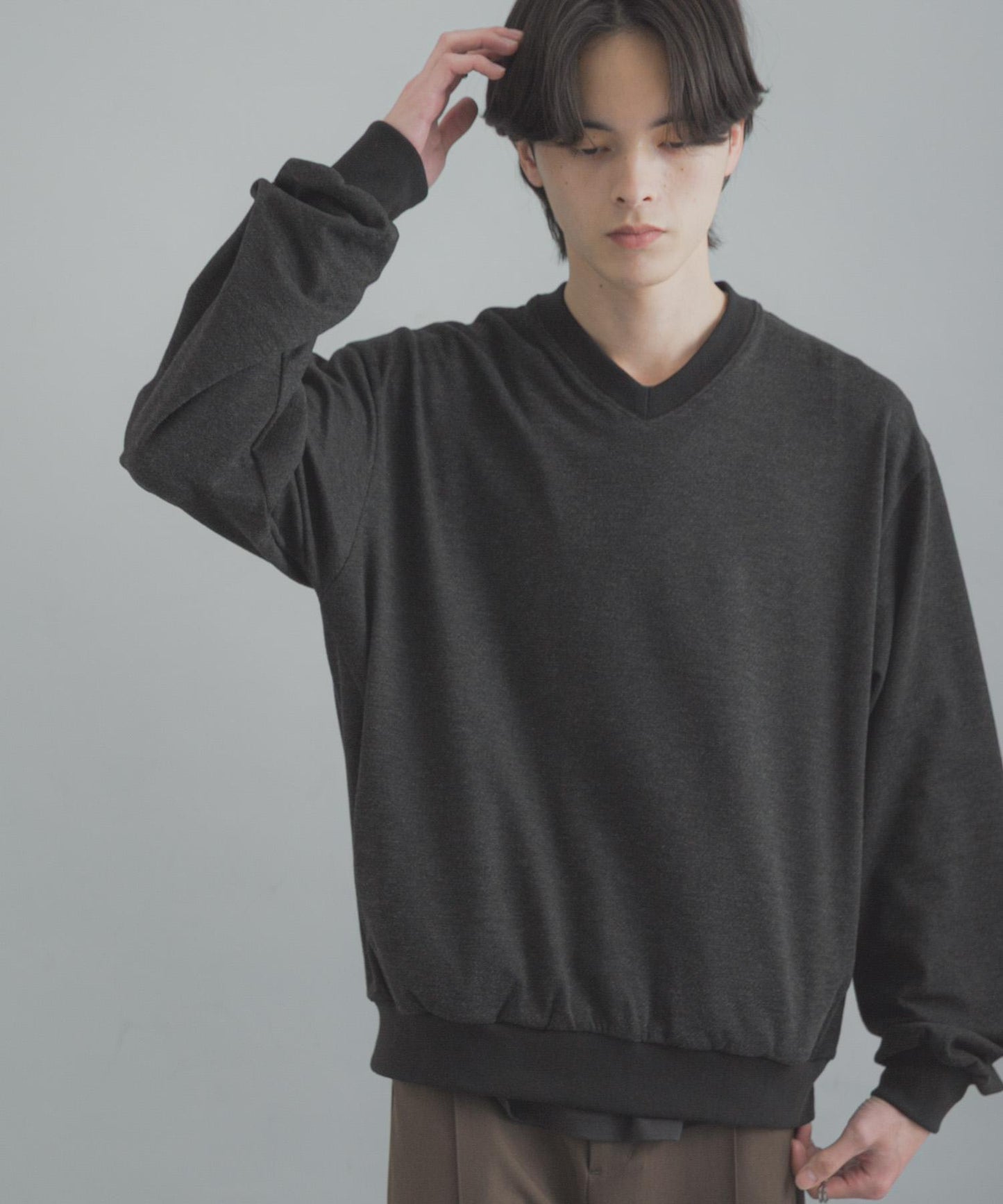 防藍光羊毛V領套頭衫