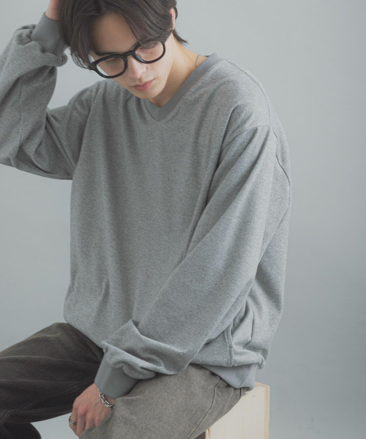 防藍光羊毛V領套頭衫