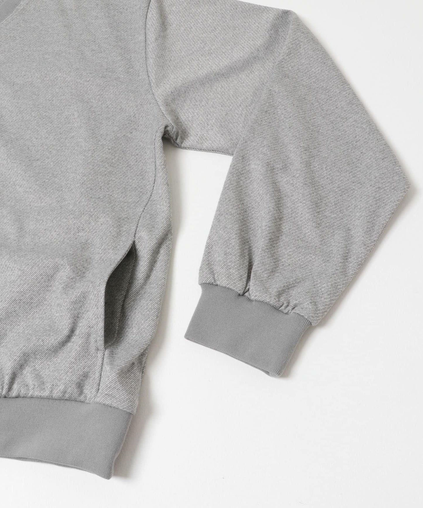 防藍光羊毛V領套頭衫