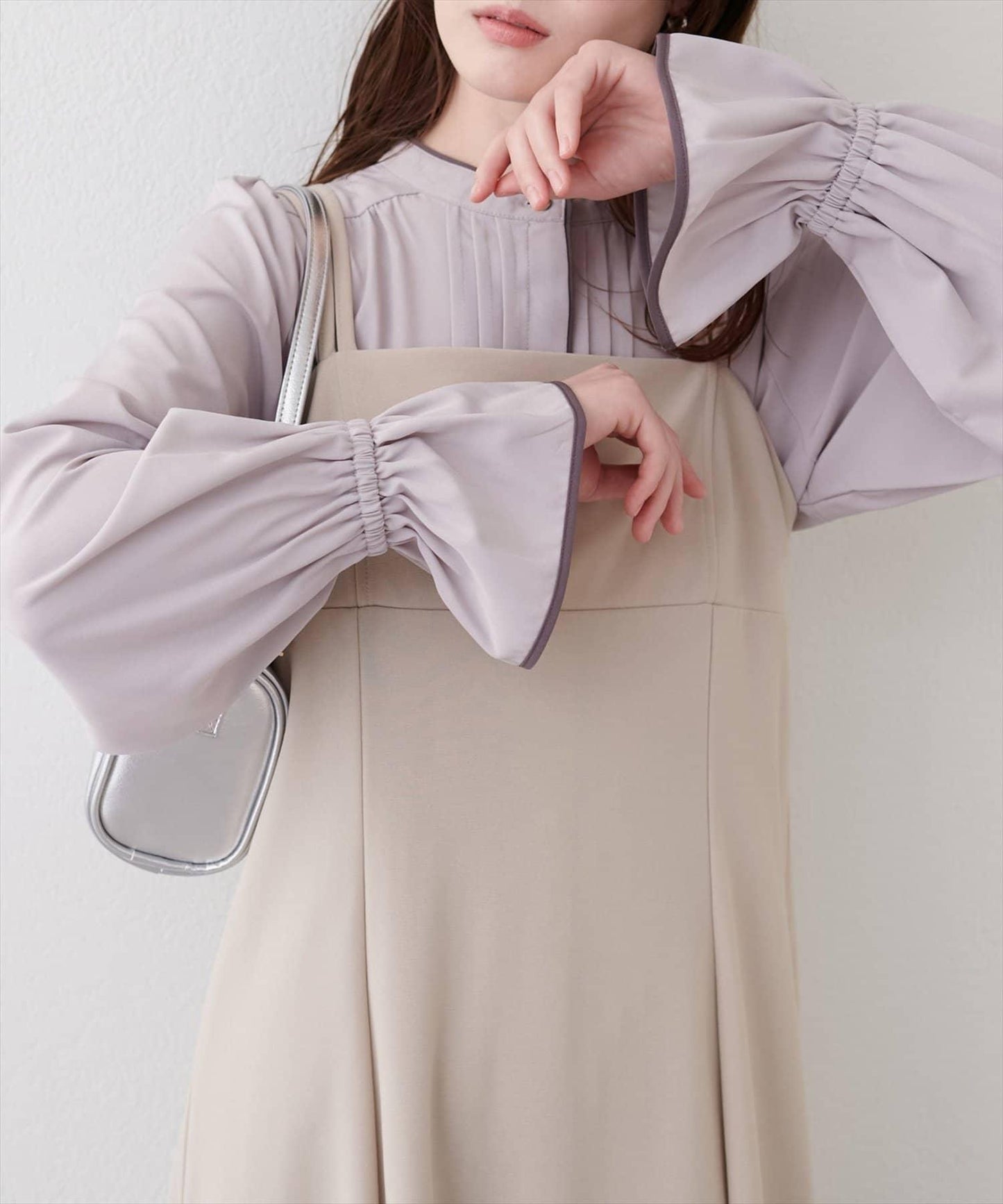 拼色滾邊褶皺女襯衫