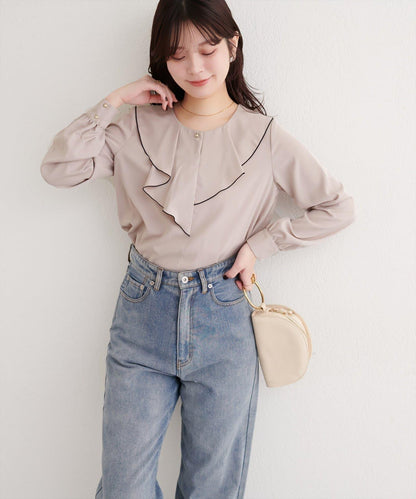 前荷葉邊襯衫