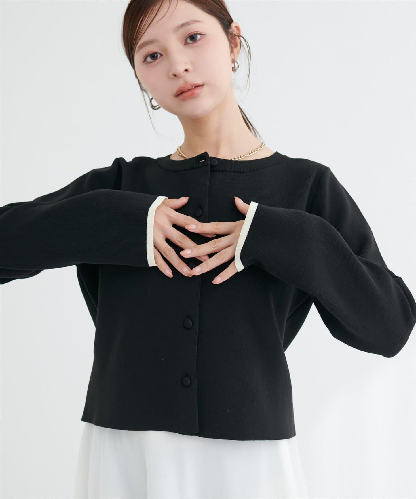 袖口拼色短款開衫