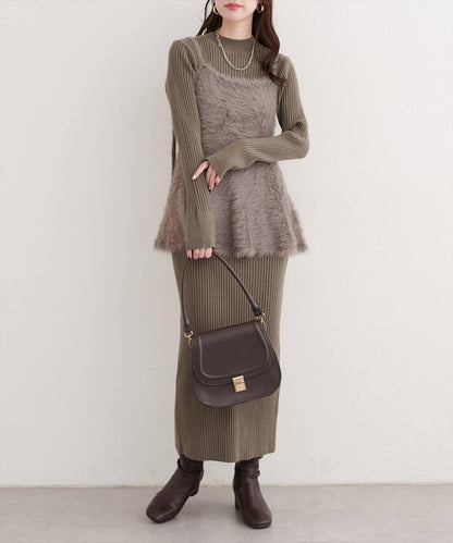 露背荷葉邊吊帶背心+針織連衣裙