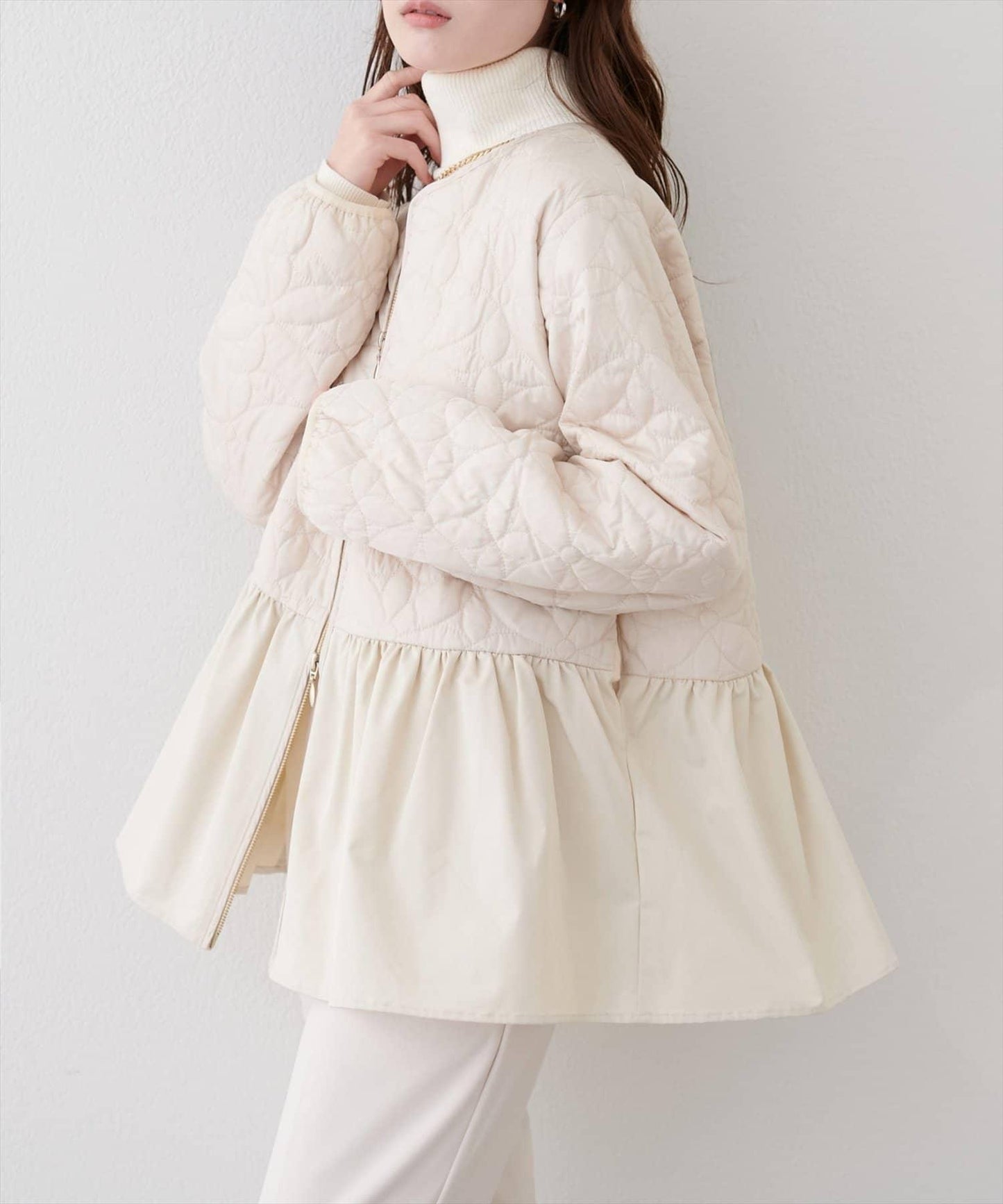 花卉絎縫荷葉邊短外套