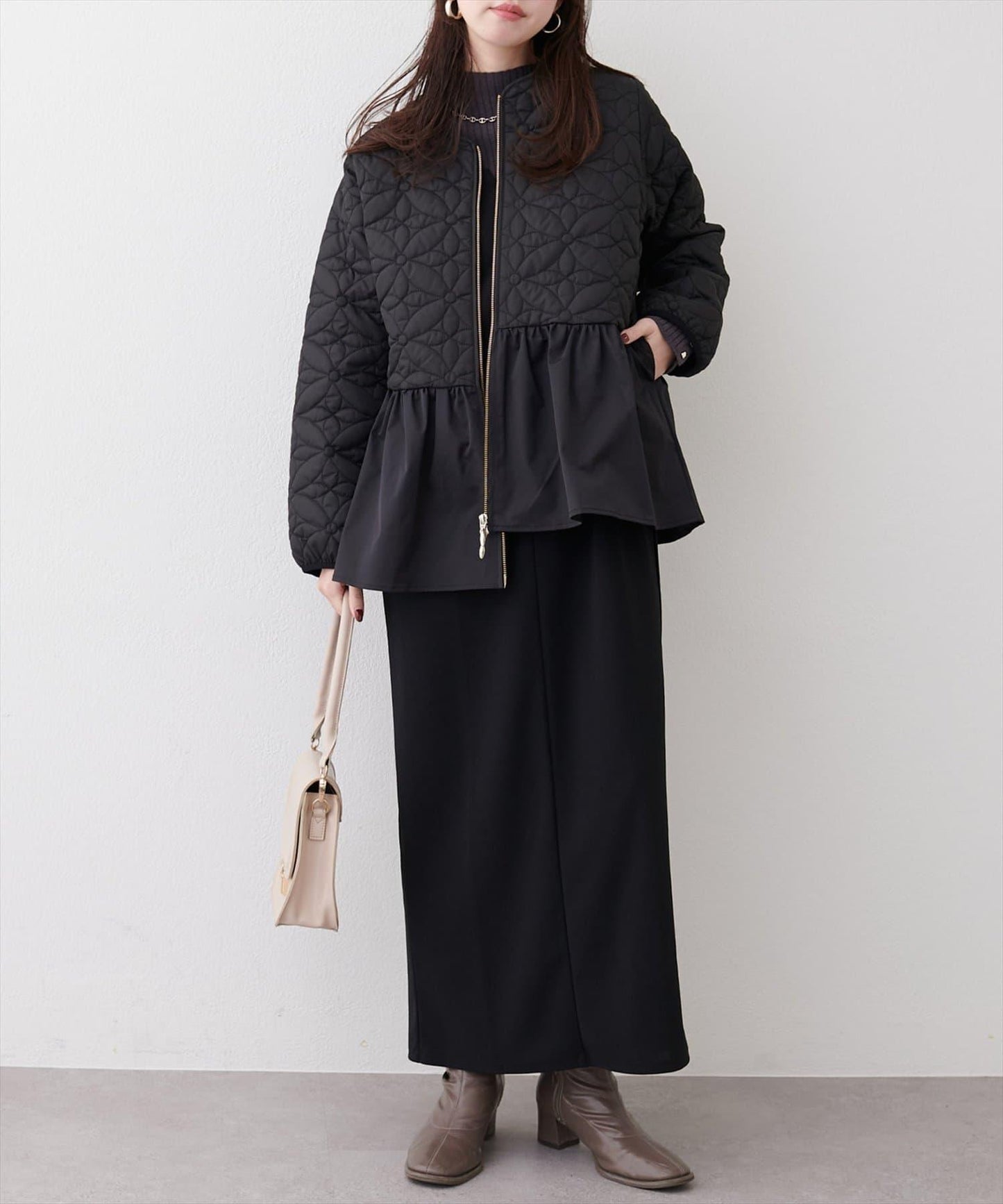 花卉絎縫荷葉邊短外套