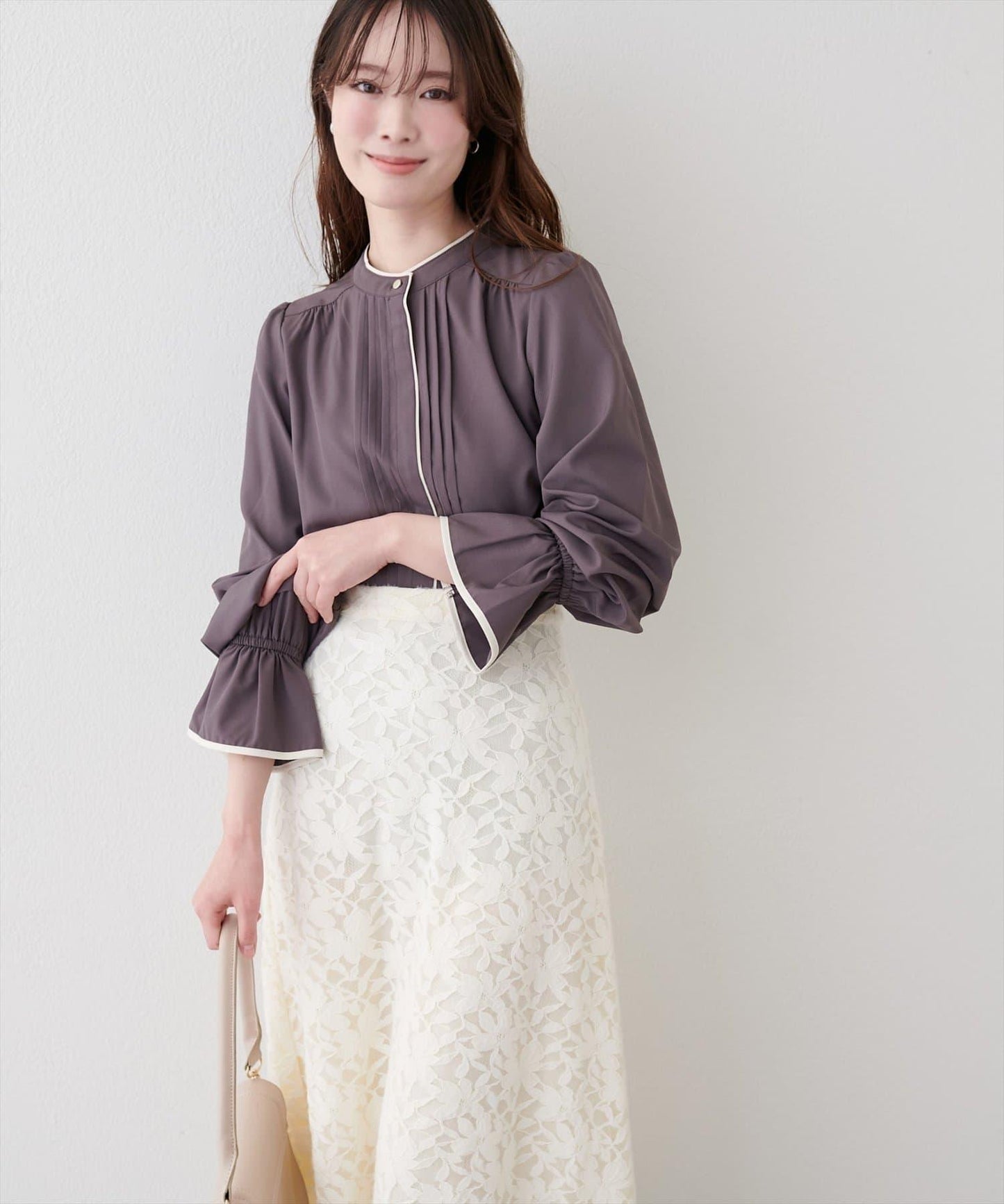 拼色滾邊褶皺女襯衫