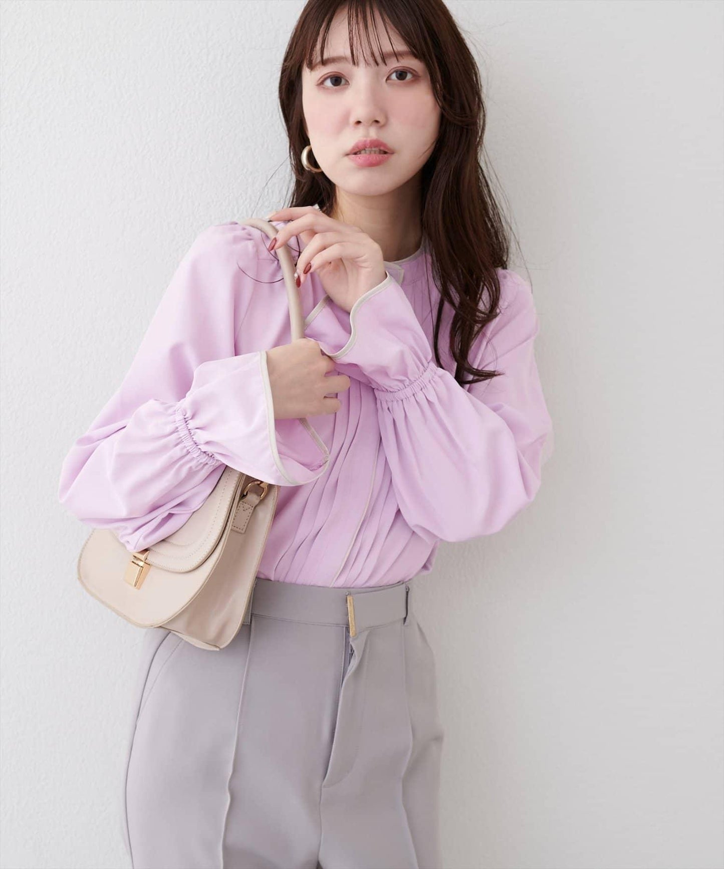 拼色滾邊褶皺女襯衫