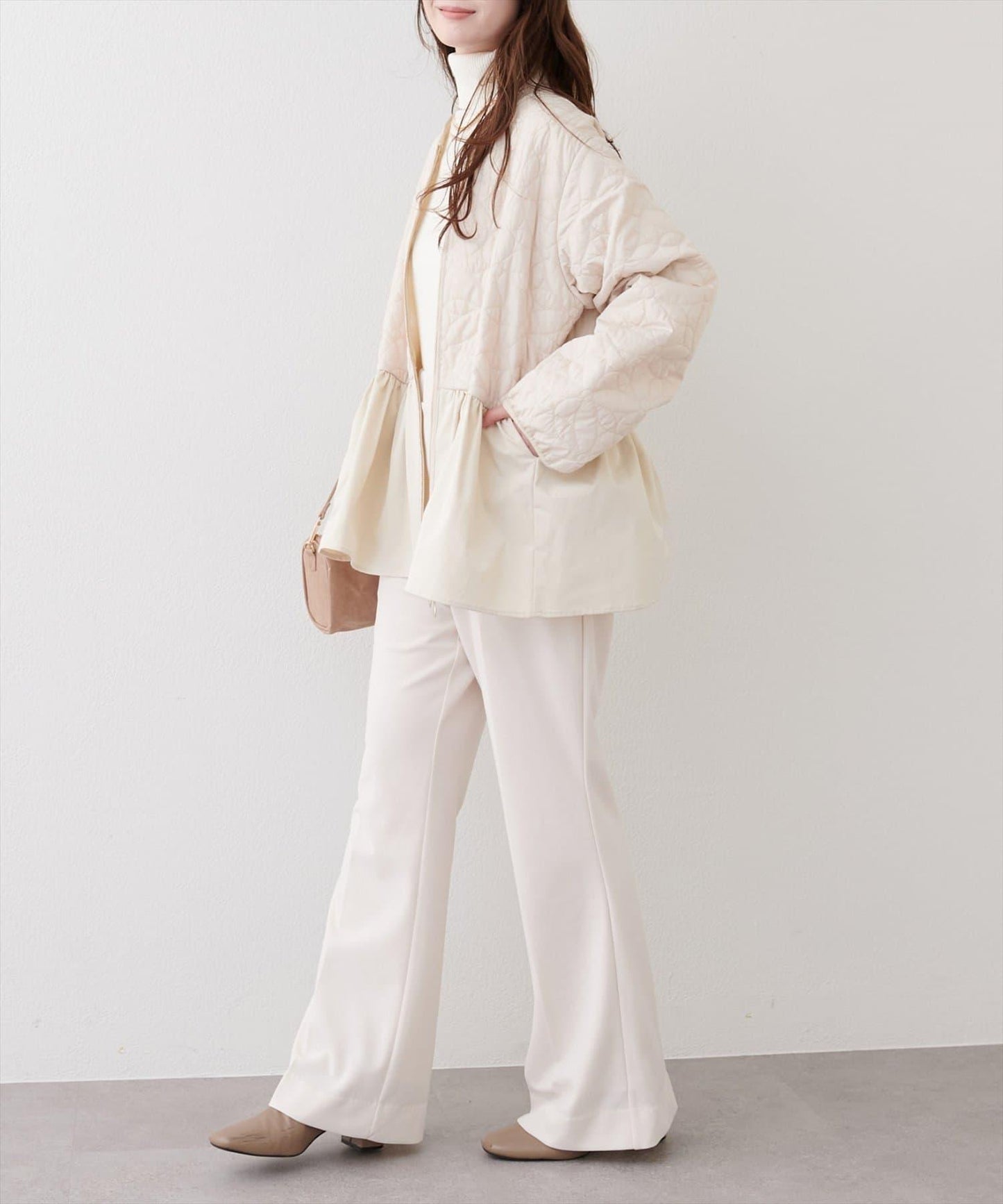 花卉絎縫荷葉邊短外套