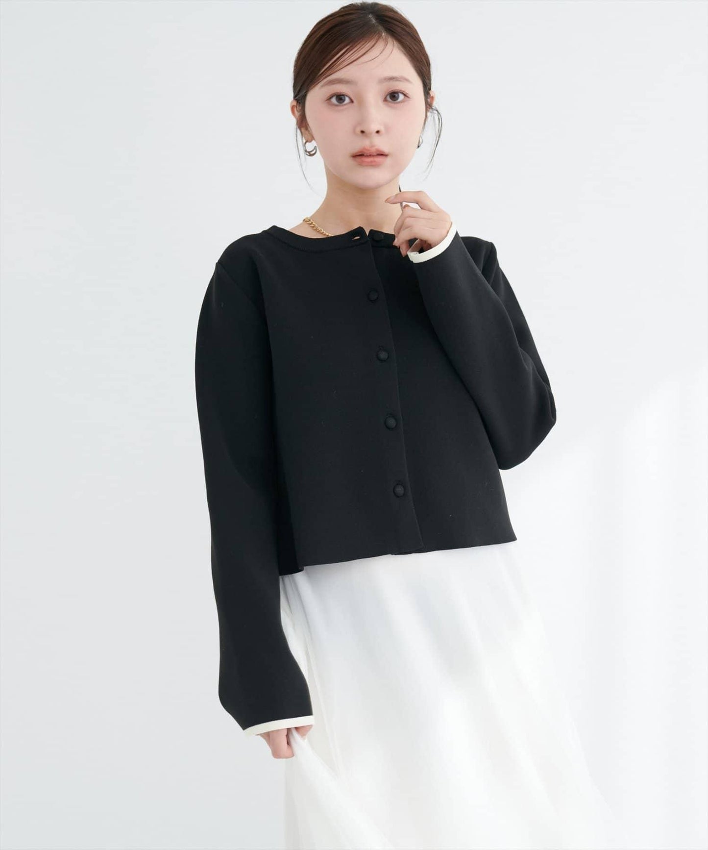 袖口拼色短款開衫