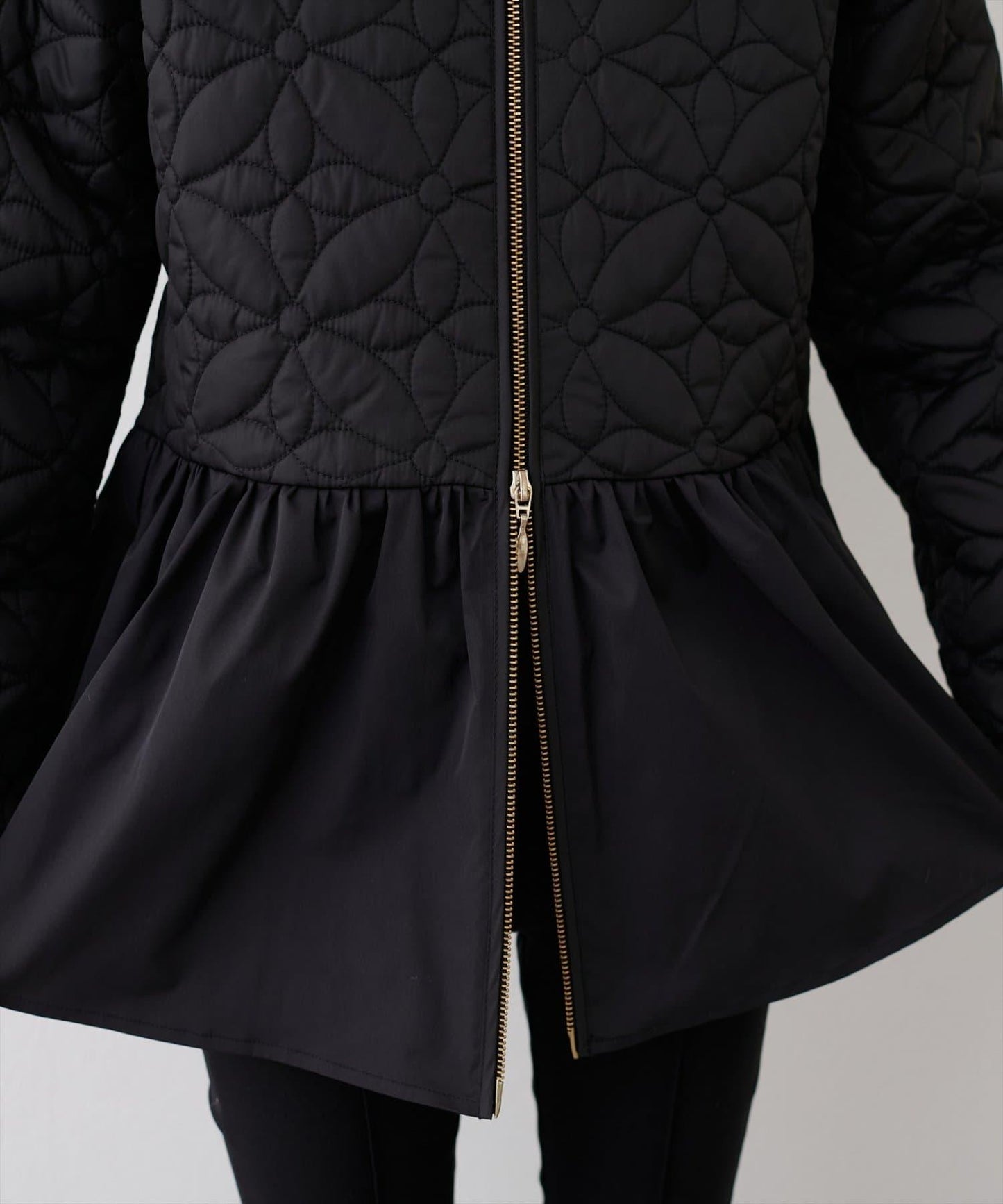 花卉絎縫荷葉邊短外套