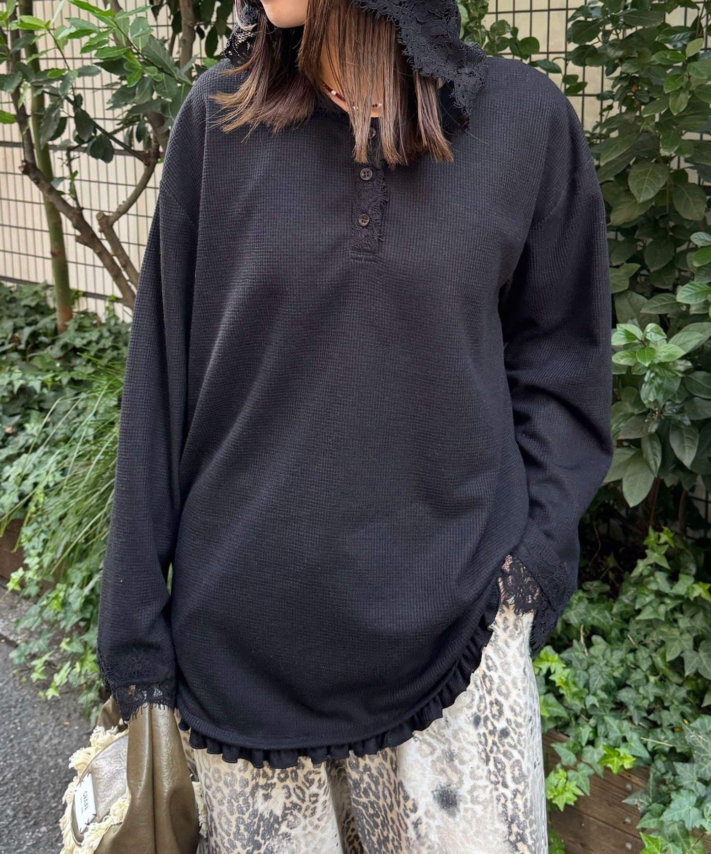 蕾絲拼接華夫格長袖T恤