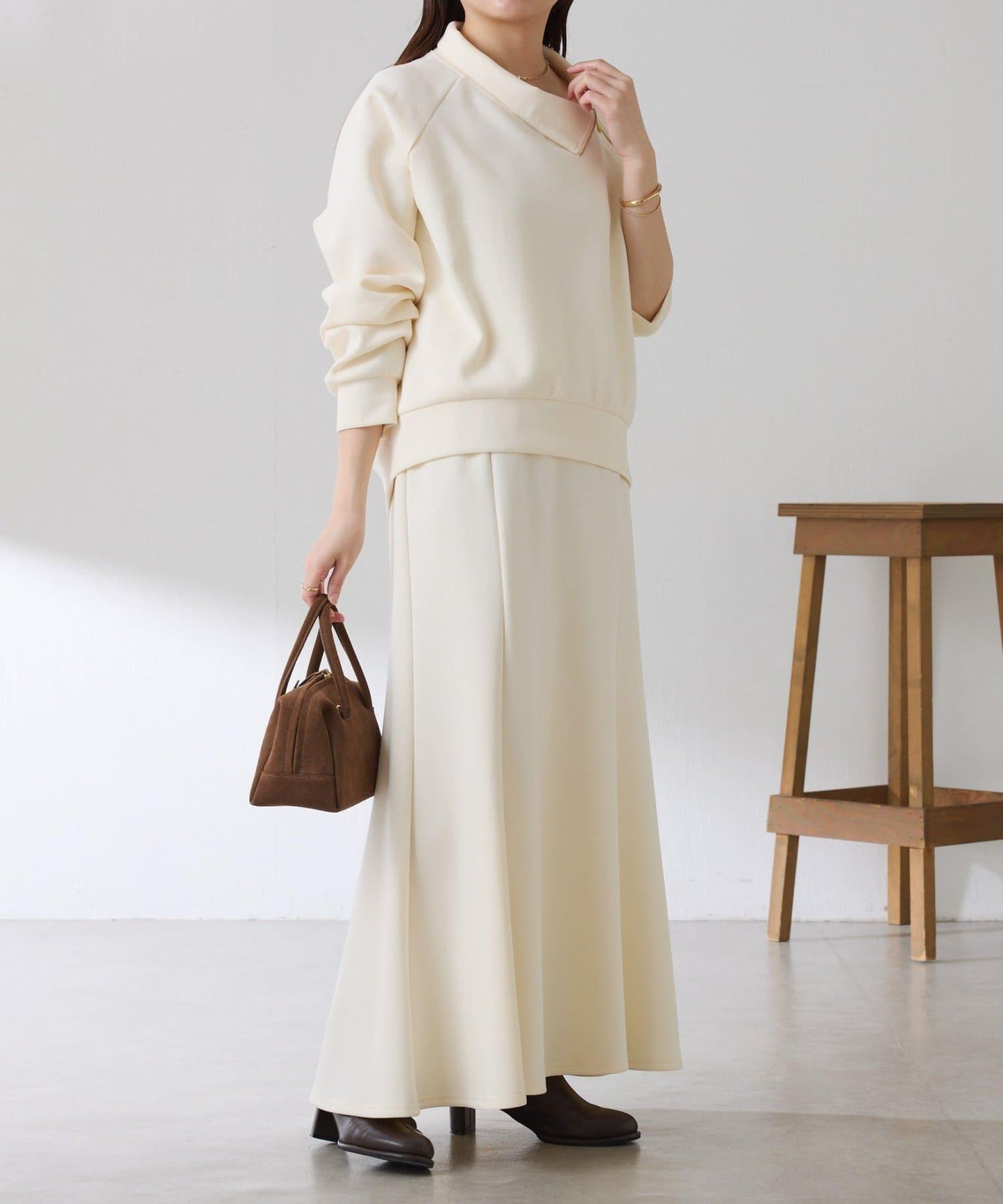 【舒適/百搭】不對稱半拉鍊套裝