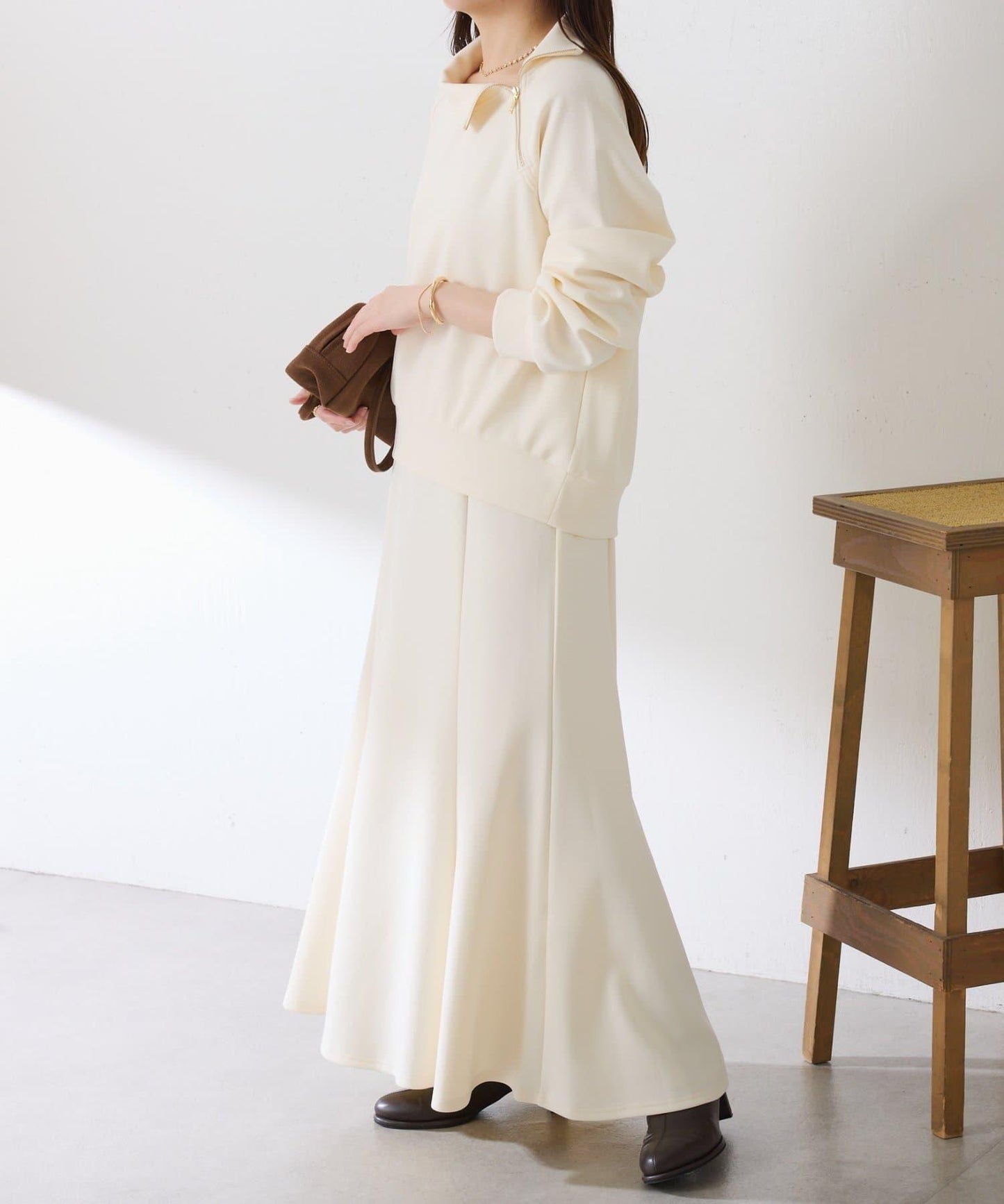 【舒適/百搭】不對稱半拉鍊套裝