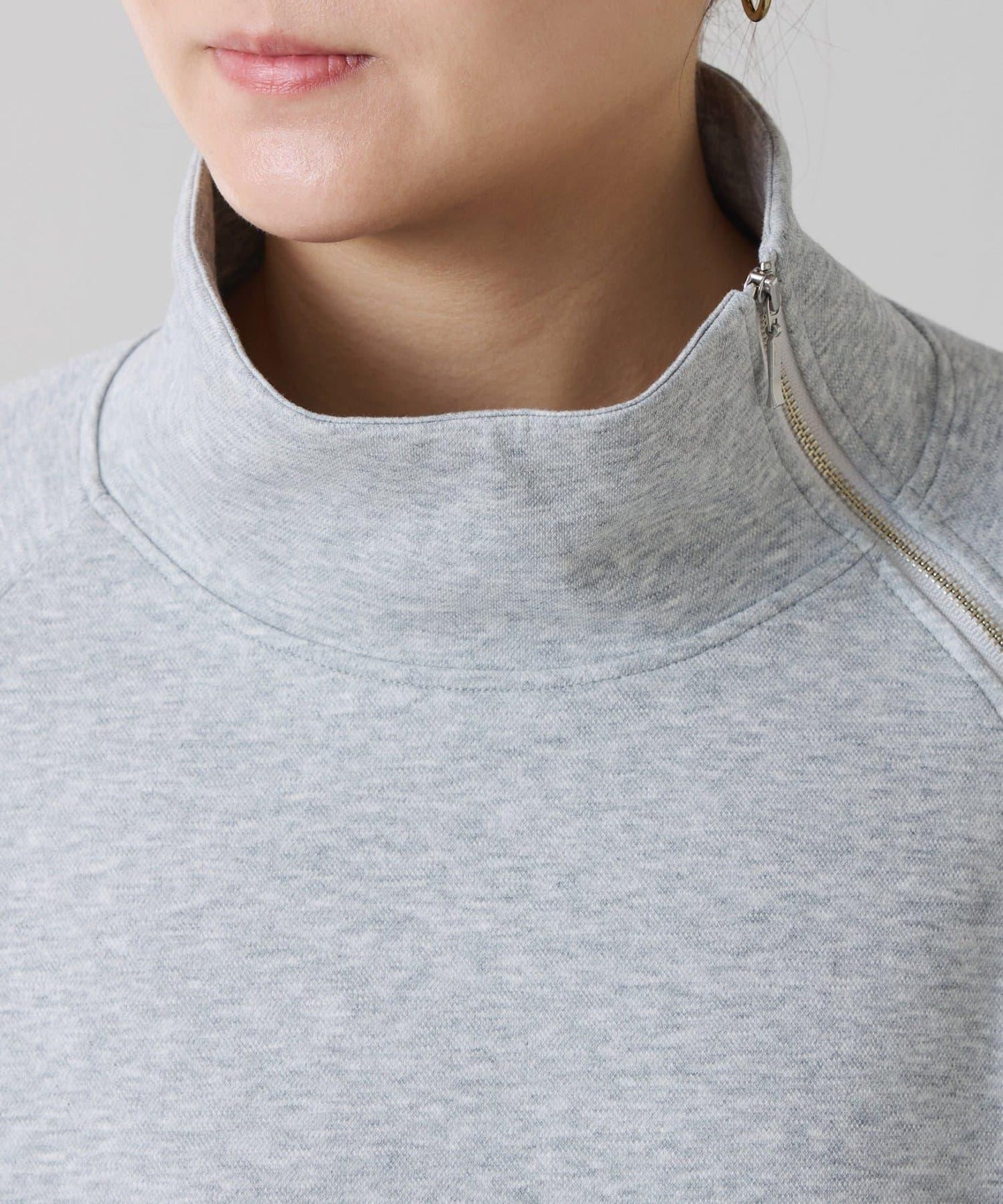 【舒適/百搭】不對稱半拉鍊套裝