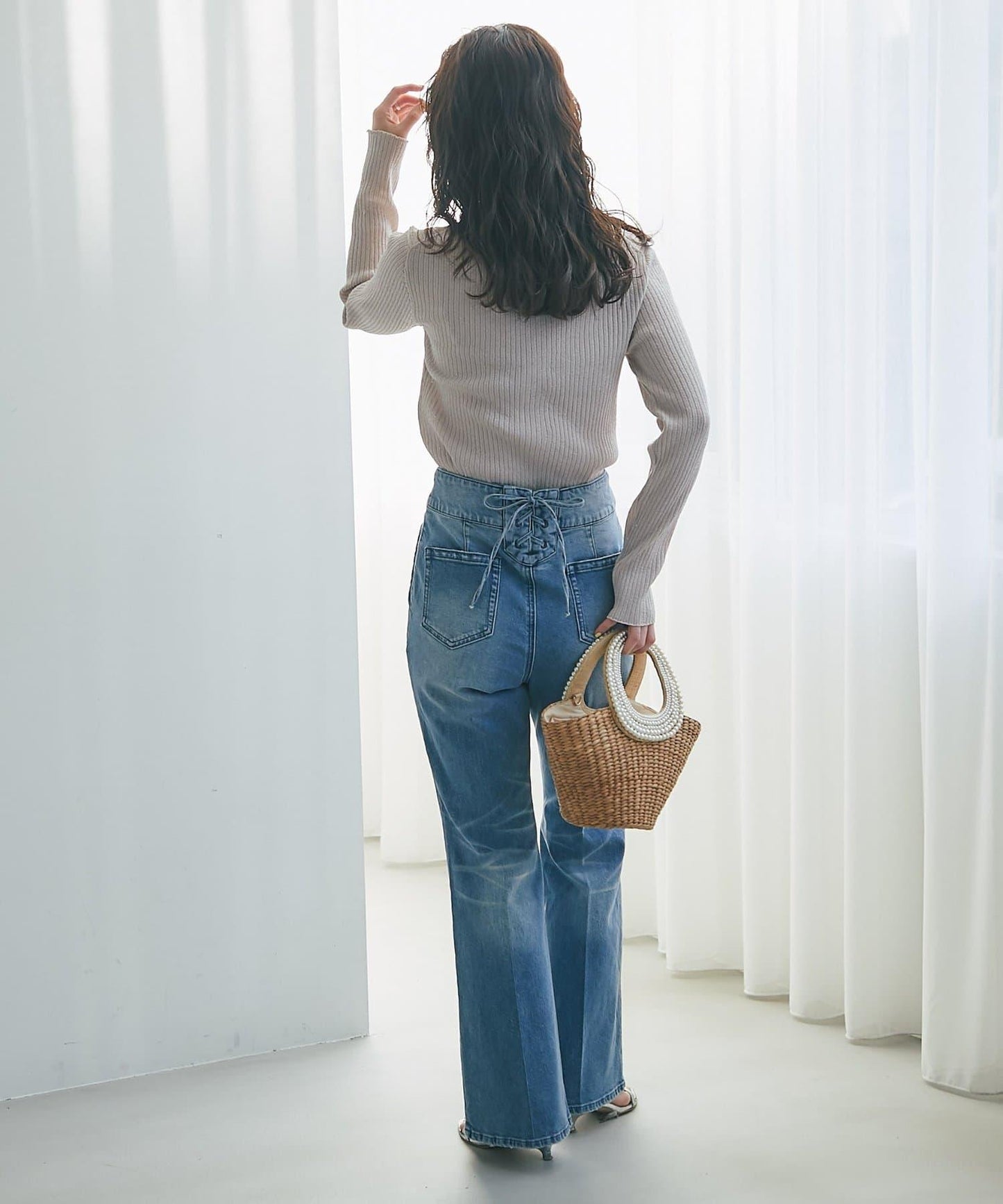 バックレースアップデニムフレアパンツ