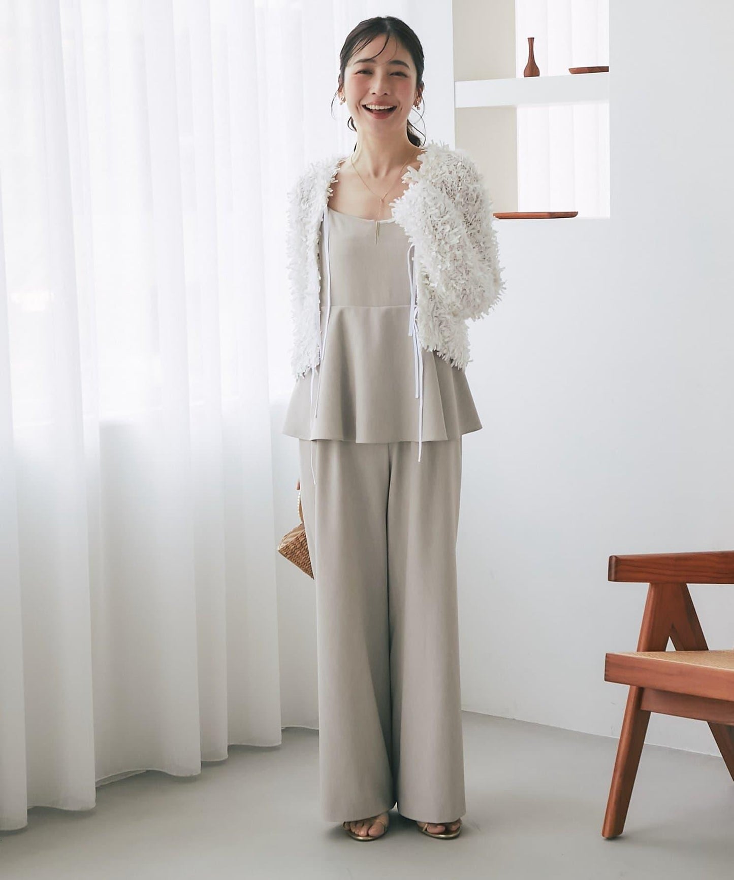 膠帶紗線前後兩穿開衫