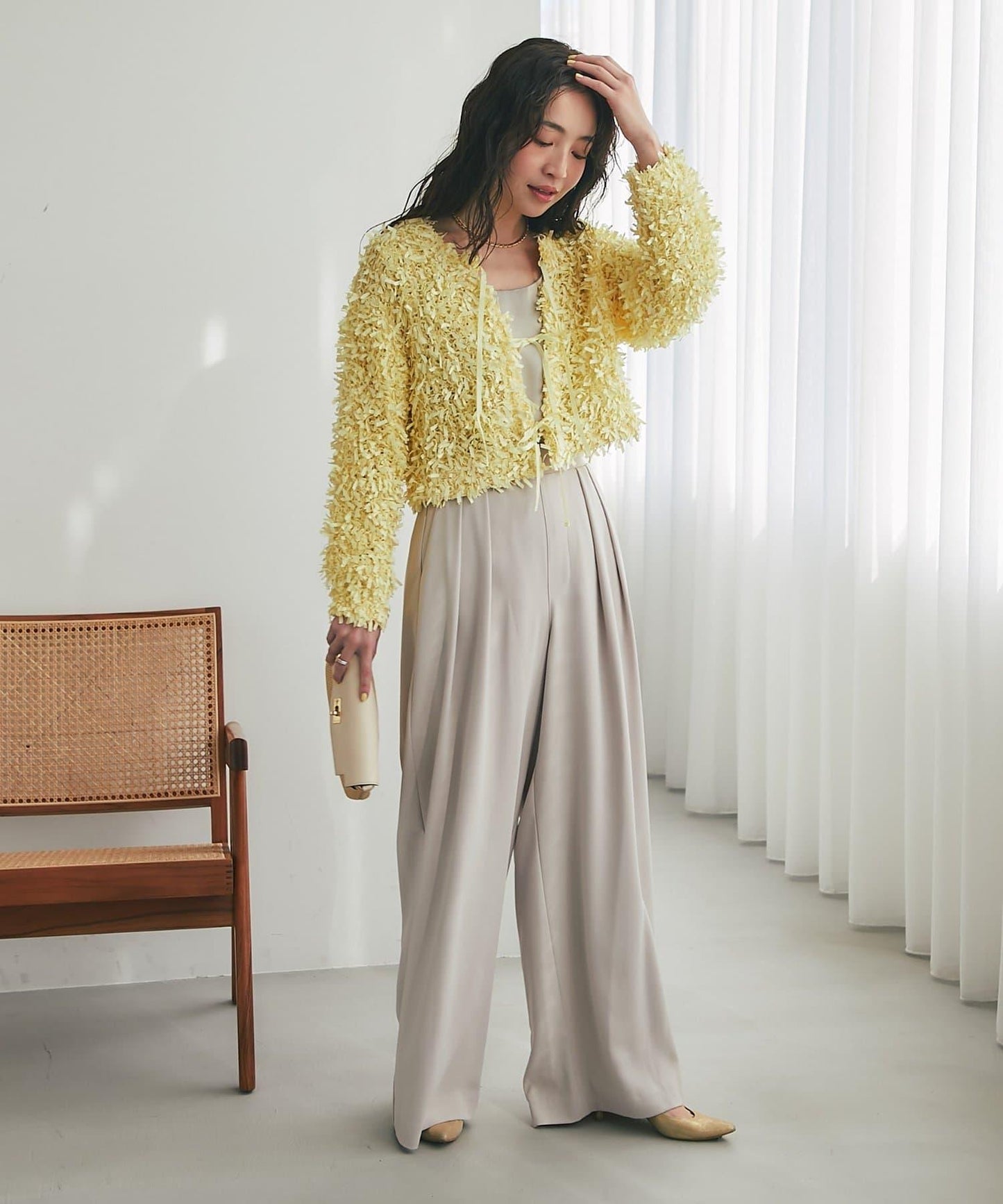 膠帶紗線前後兩穿開衫