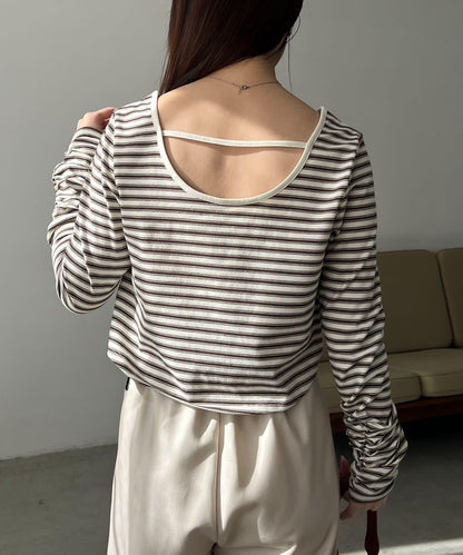 後背U領短款條紋T恤