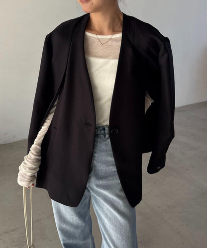 開叉袖西裝外套